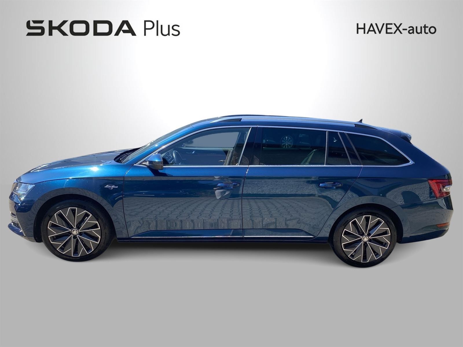 Škoda Superb, Combi 2.0 TDI DSG L&K - fotka 3