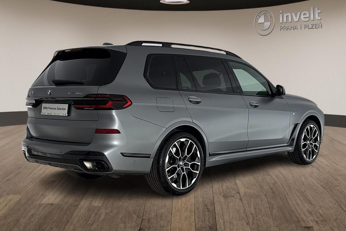 BMW X7, xDrive40d - fotka 3