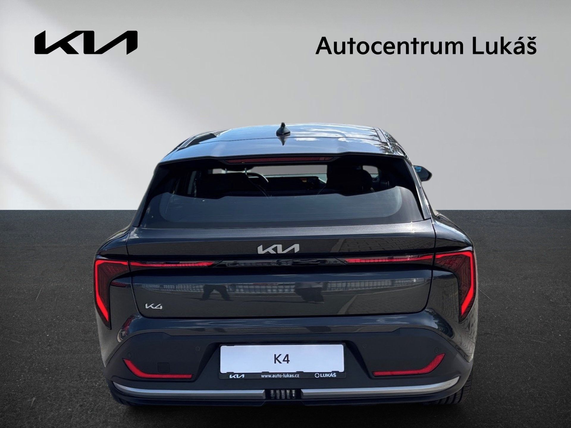 Kia K4, předváděcí vůz - fotka 6