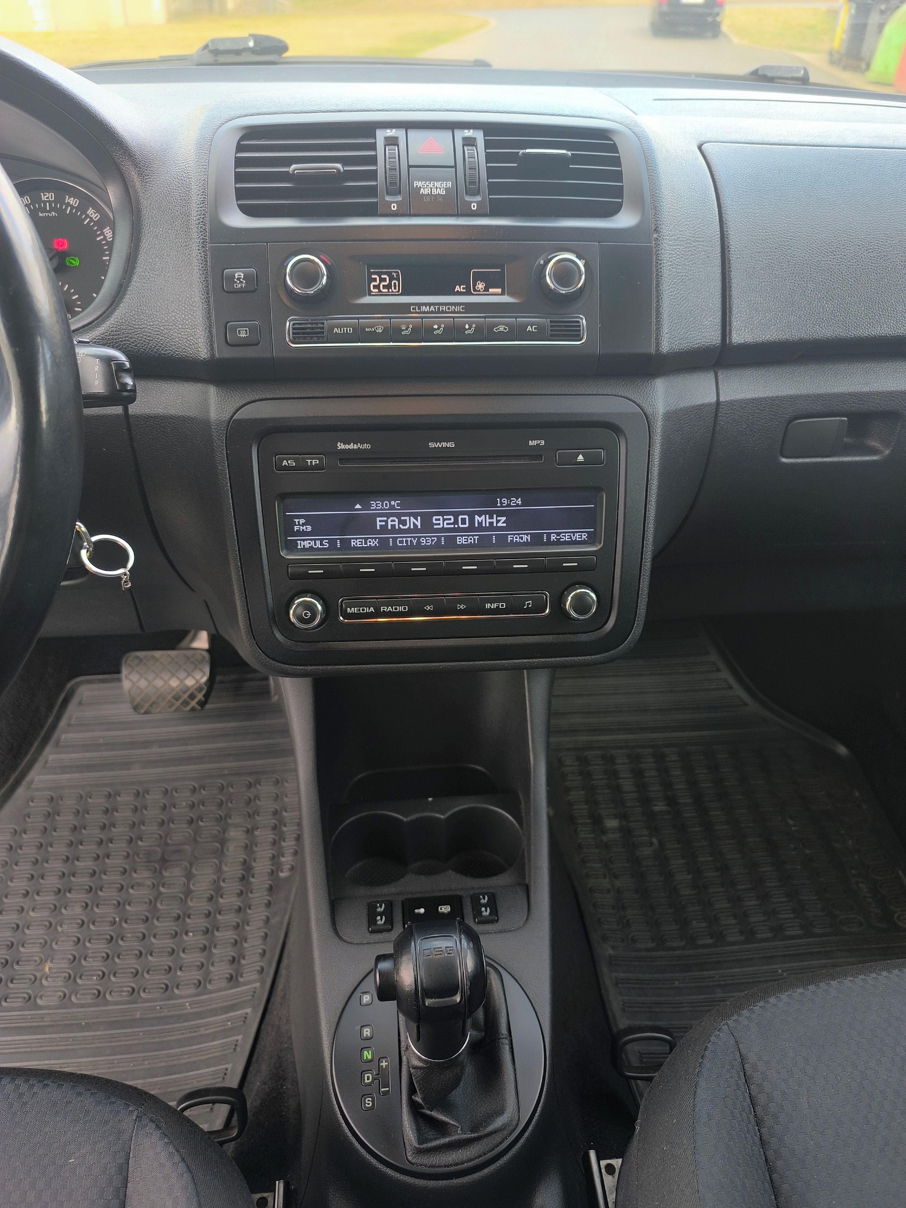 Škoda Roomster, 1.2 TSI 77kw DSG!! - fotka 6
