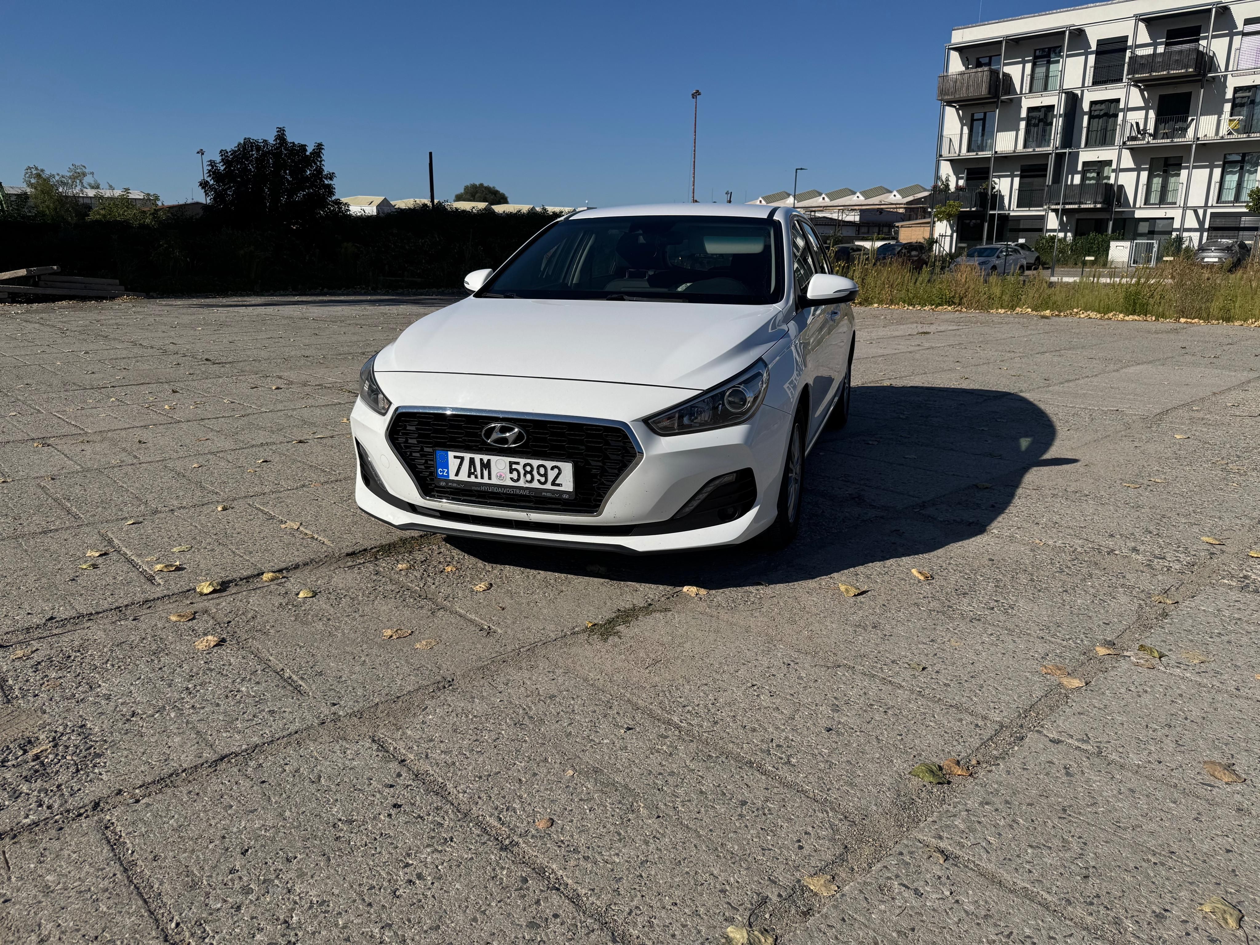 Hyundai i30, 1.4 Benzin , ODPOČET DPH - fotka 6