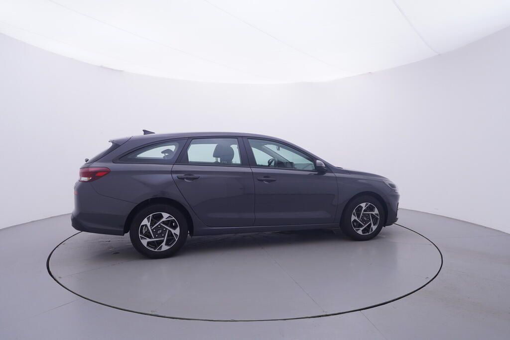 Hyundai i30, Comfort 1.0 GDI 73 kW - fotka 6