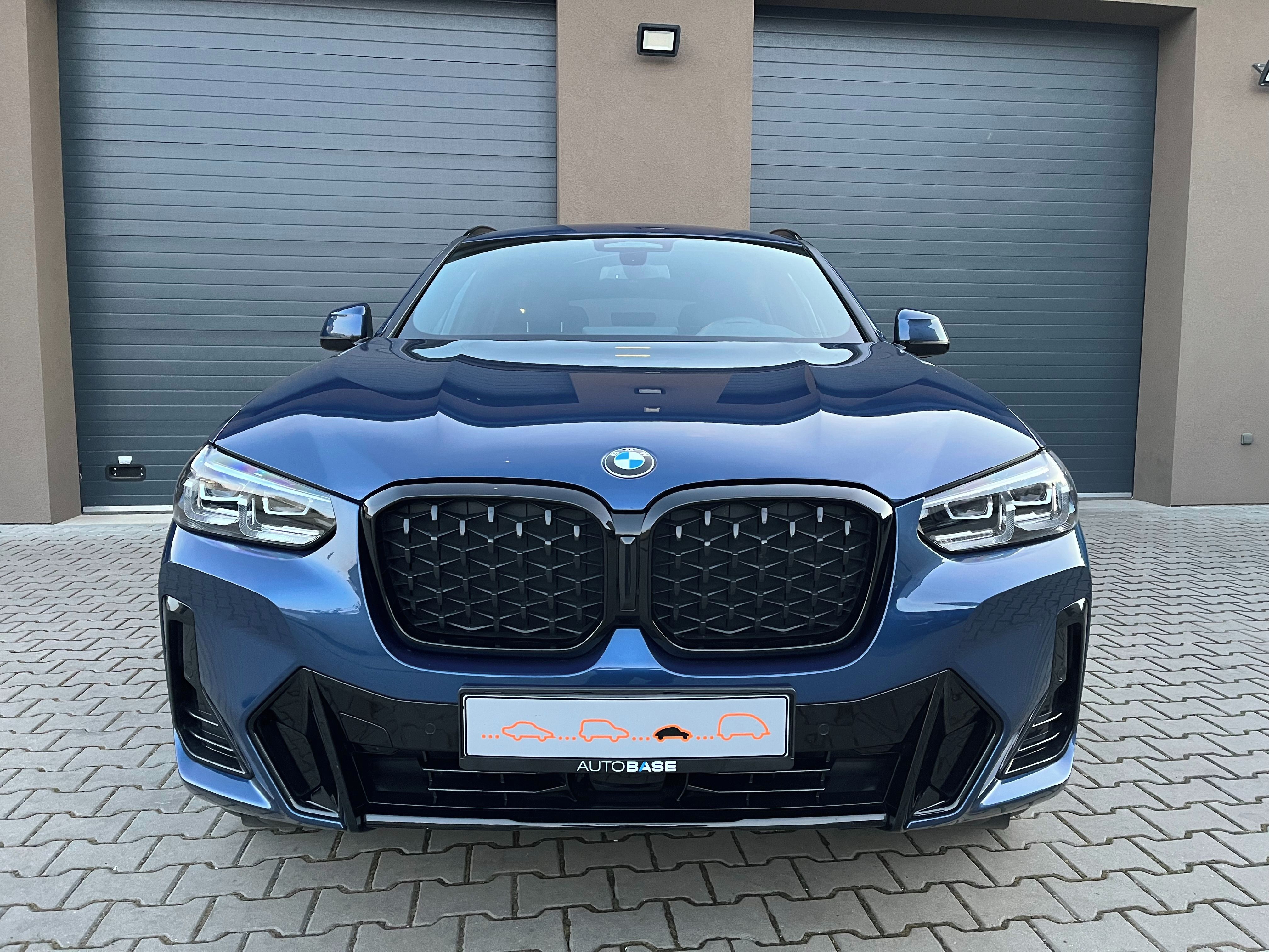 BMW X4, 3,0xD///M 210Kw,webasto,ACC - fotka 4