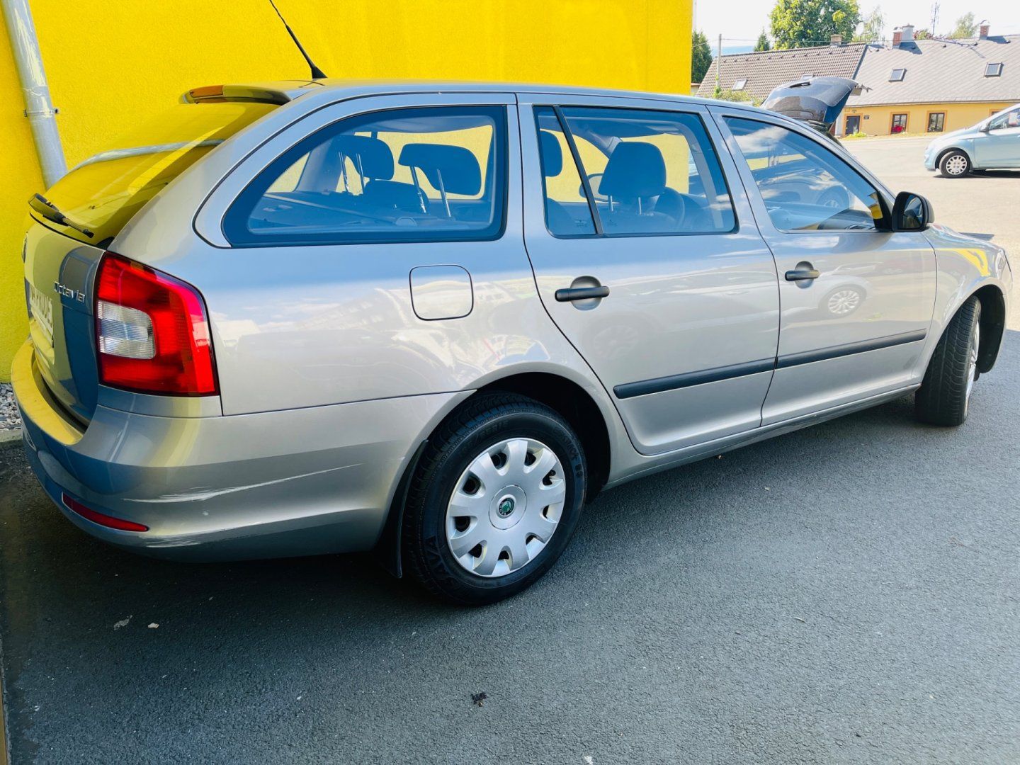 Škoda Octavia, 1.9 Tdi 77 kW KLIMA Naj 116 Ti - fotka 5