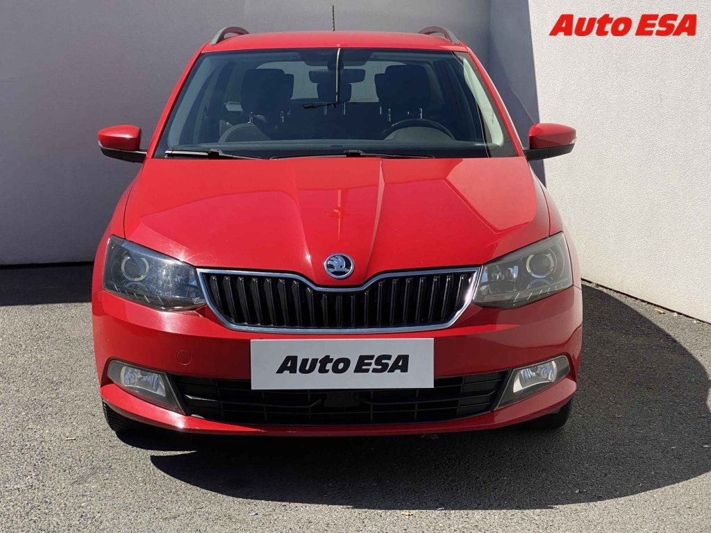 Škoda Fabia, 1.2 TSi,ČR - fotka 2