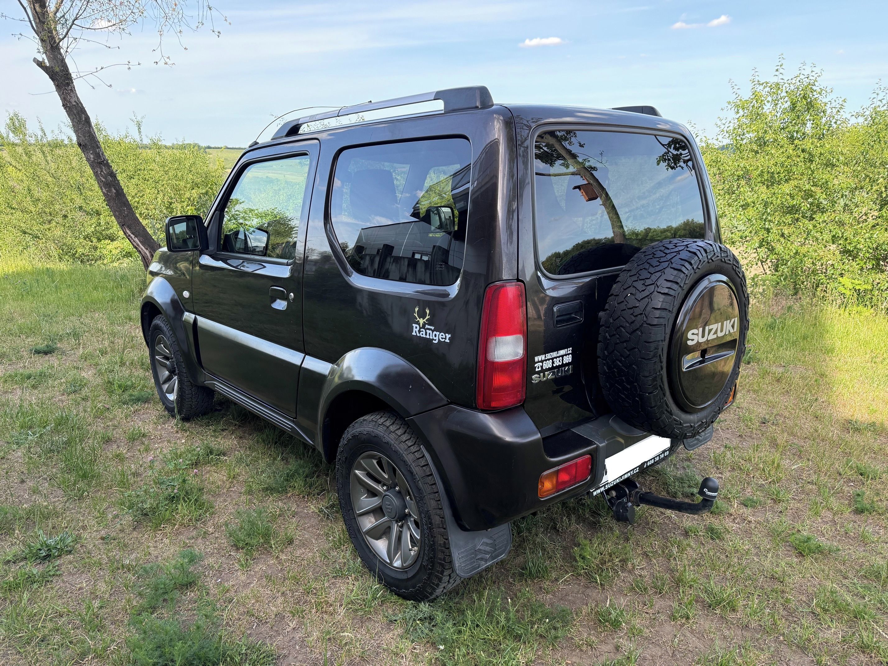 Suzuki Jimny, 1.3 VVT STYLE 4x4, ALU, KŮŽE - fotka 3