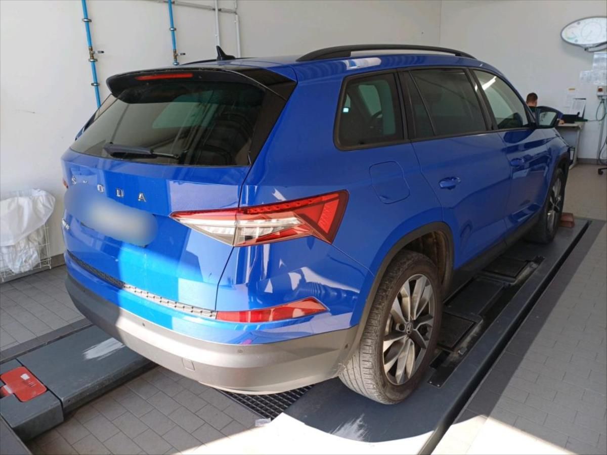 Škoda Kodiaq, 2,0 TDI 110 KW CANTON,MATRIX - fotka 4