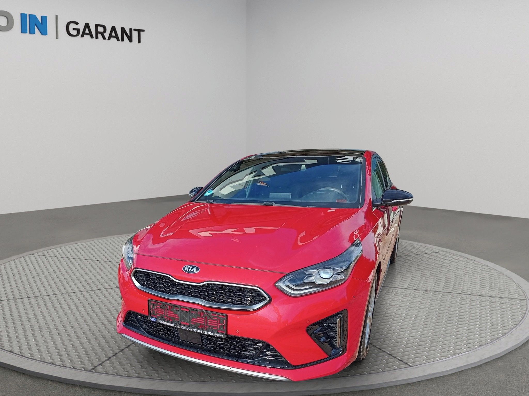 Kia ProCeed, GT-Line SW - panoramatická stř