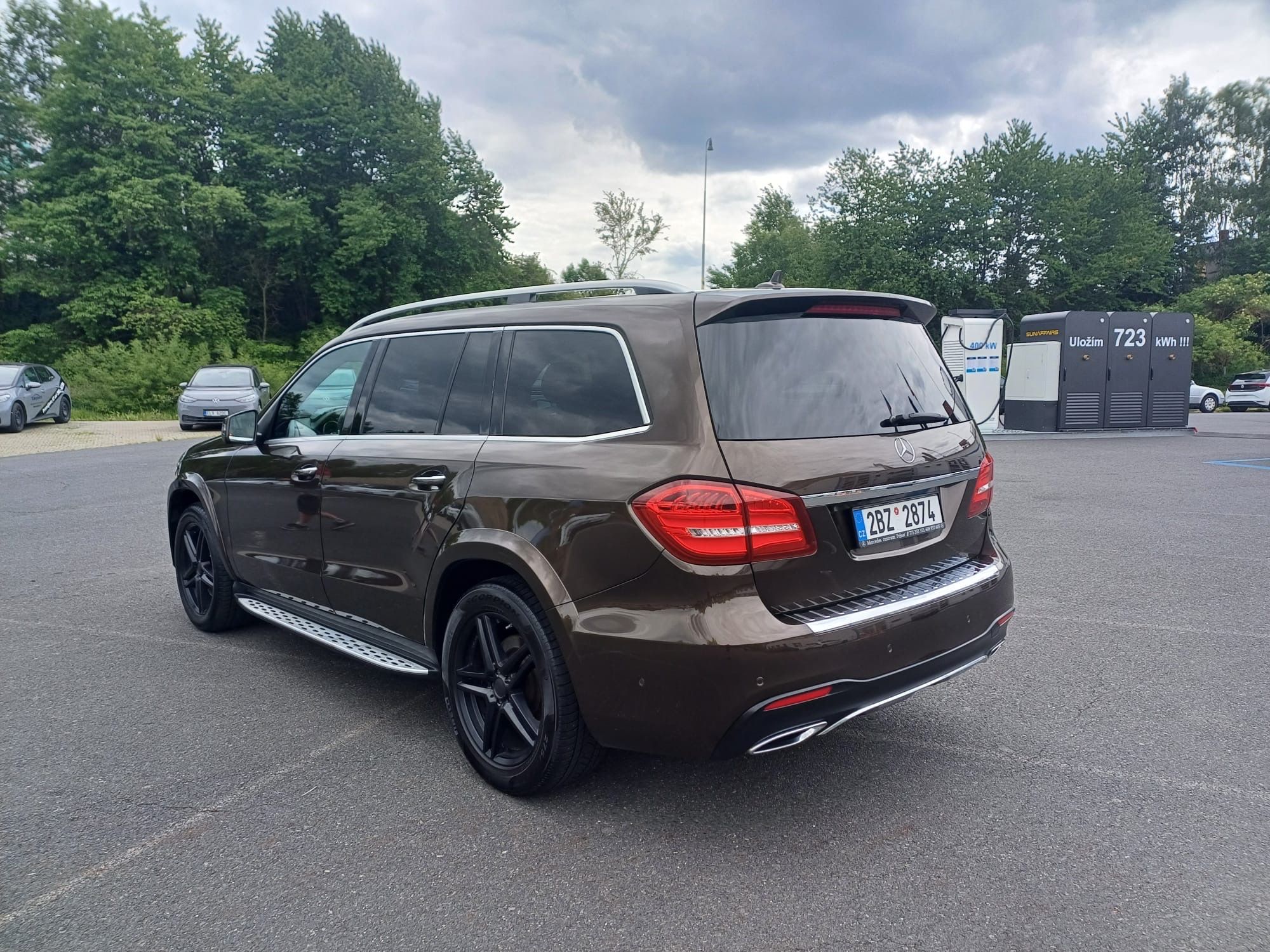 Mercedes-Benz GLS, 350d 4MATIC AMG HARMAN PANORAM - fotka 4