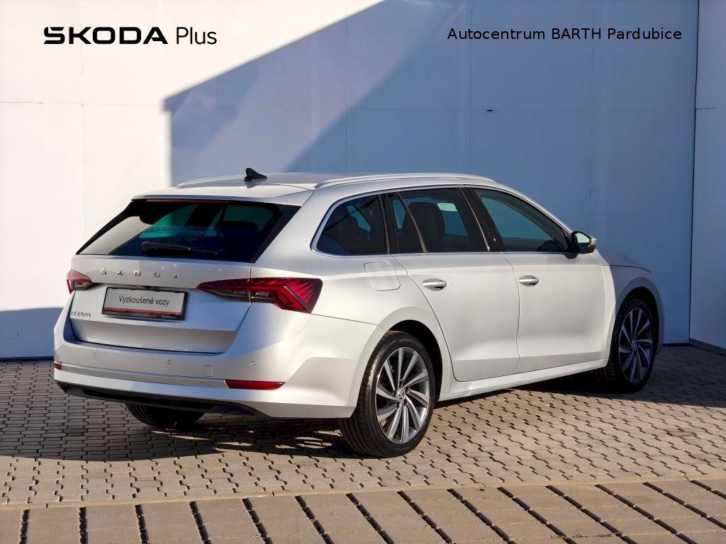 Škoda Octavia, Combi / 2,0 TDI / 110 kW / Sty - fotka 2