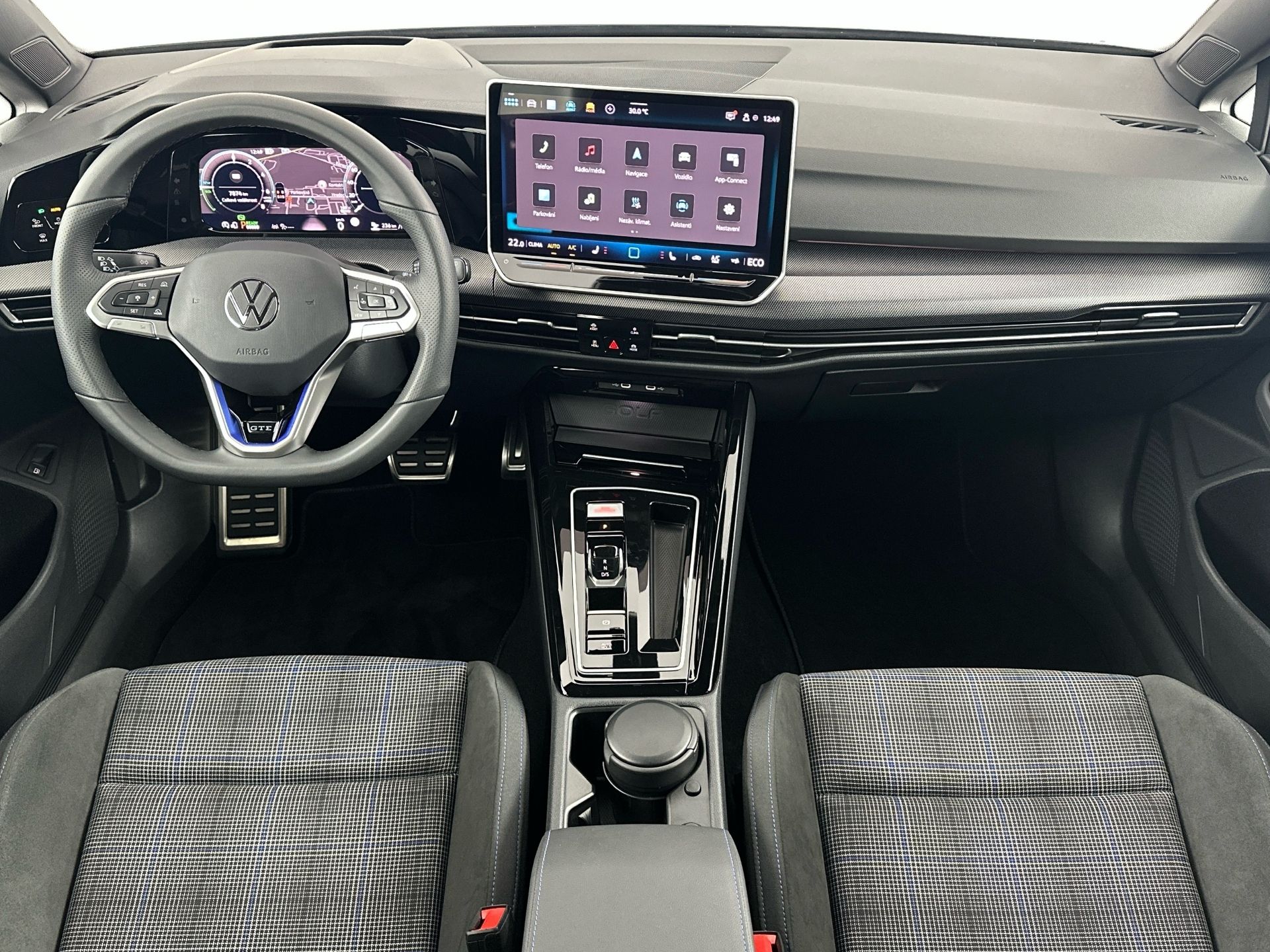 Volkswagen Golf, GTE 1.5 TSI 200kW DSG - fotka 5
