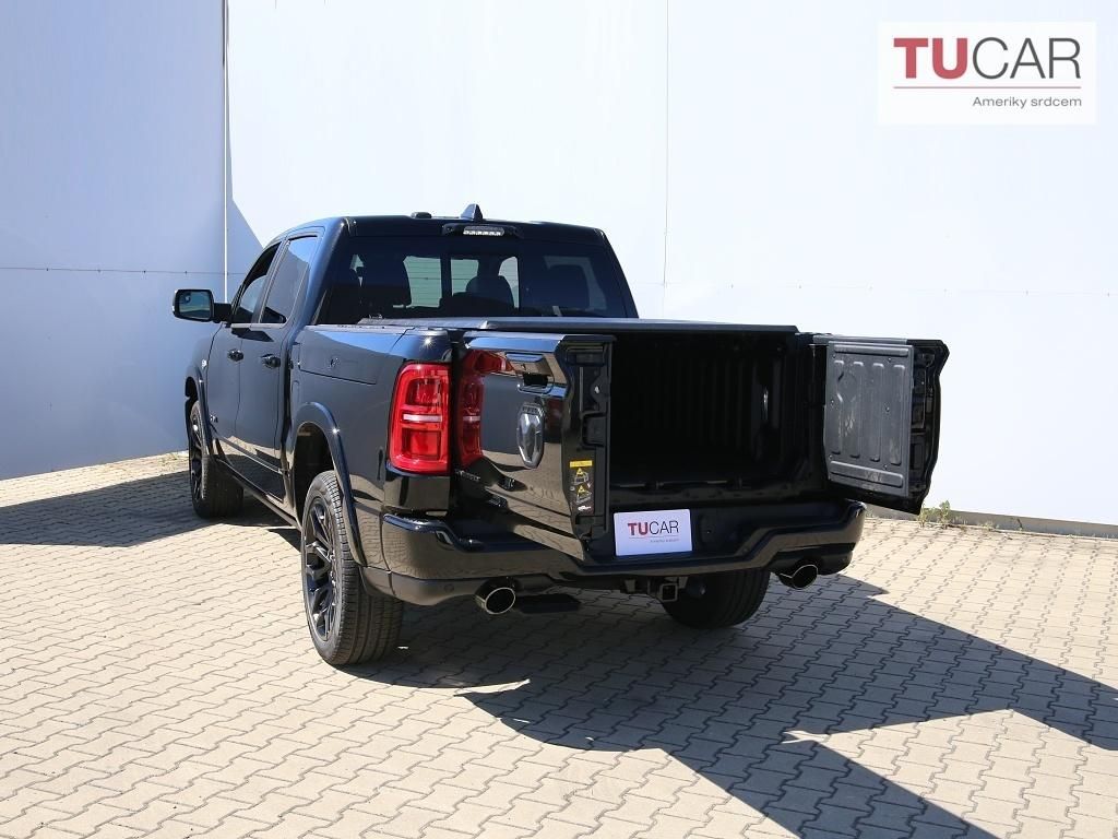 Dodge Ram, 1500 Limited 5.7 V8 2026 RED - fotka 6