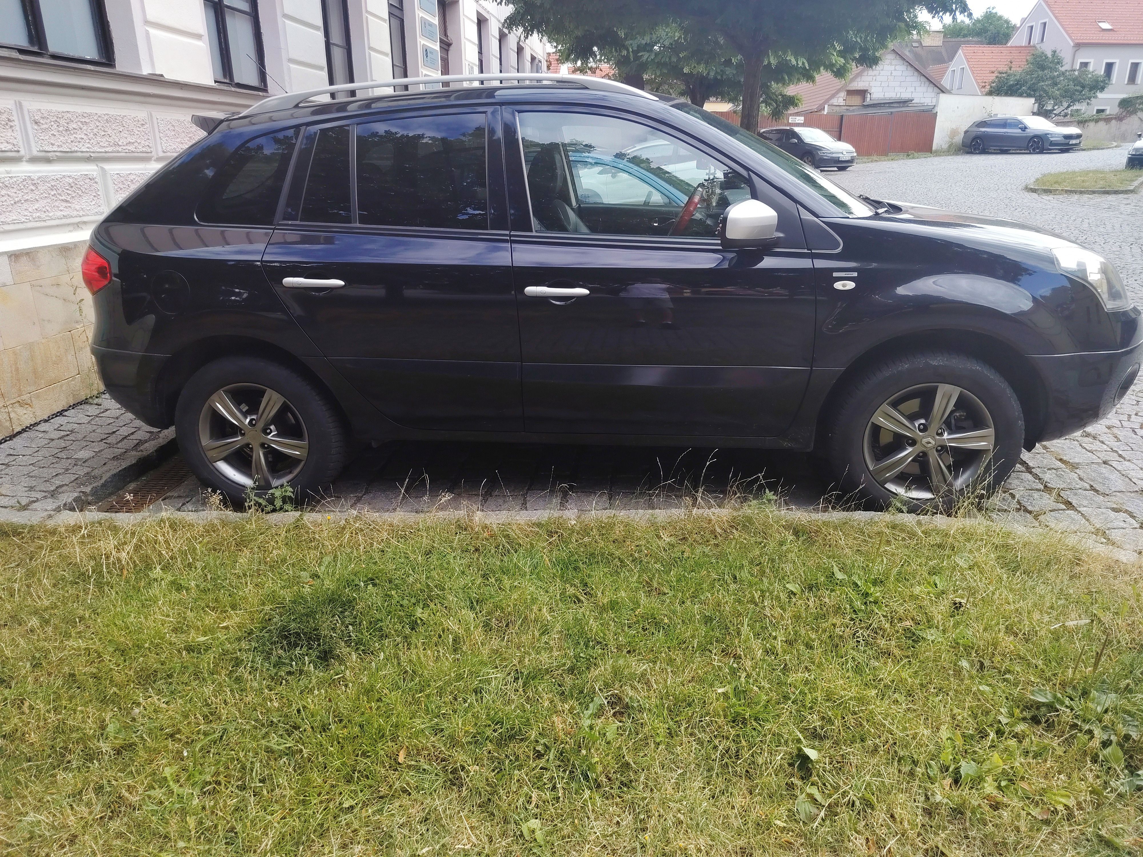 Renault Koleos, 2,0 Tdi, 110 kw - fotka 4