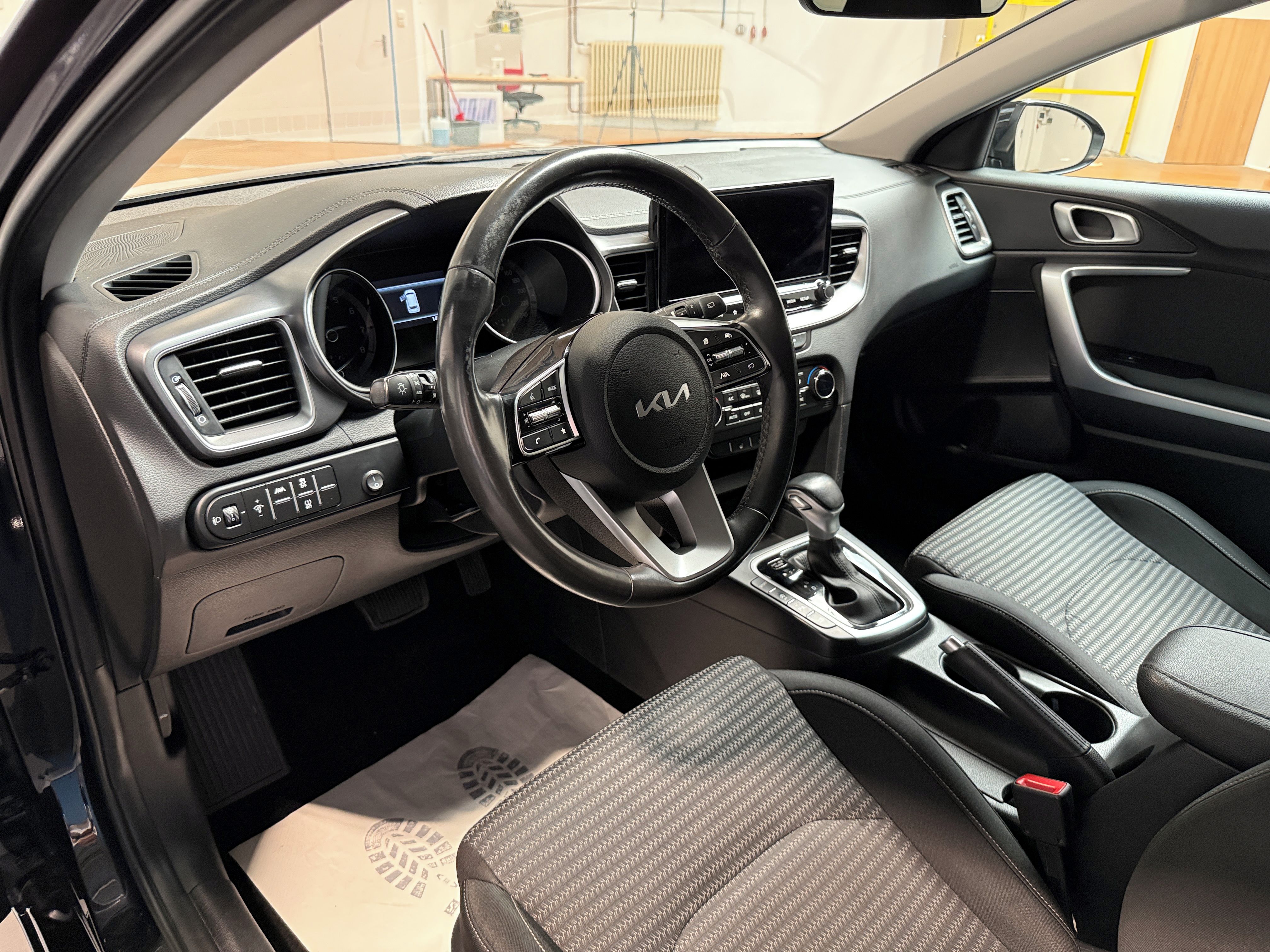 Kia Cee´d, 1.5 T-GDI 118kW Top SW DCT - fotka 5