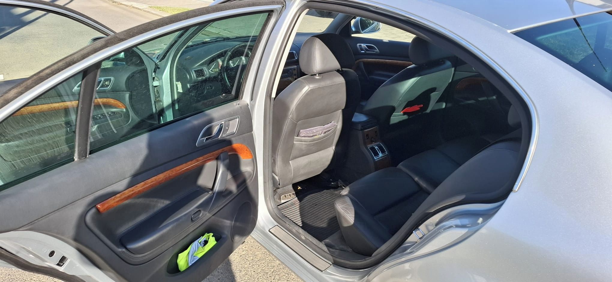 Škoda Superb, Škoda SUPERB 2.0 TDI PD Elegan - fotka 5