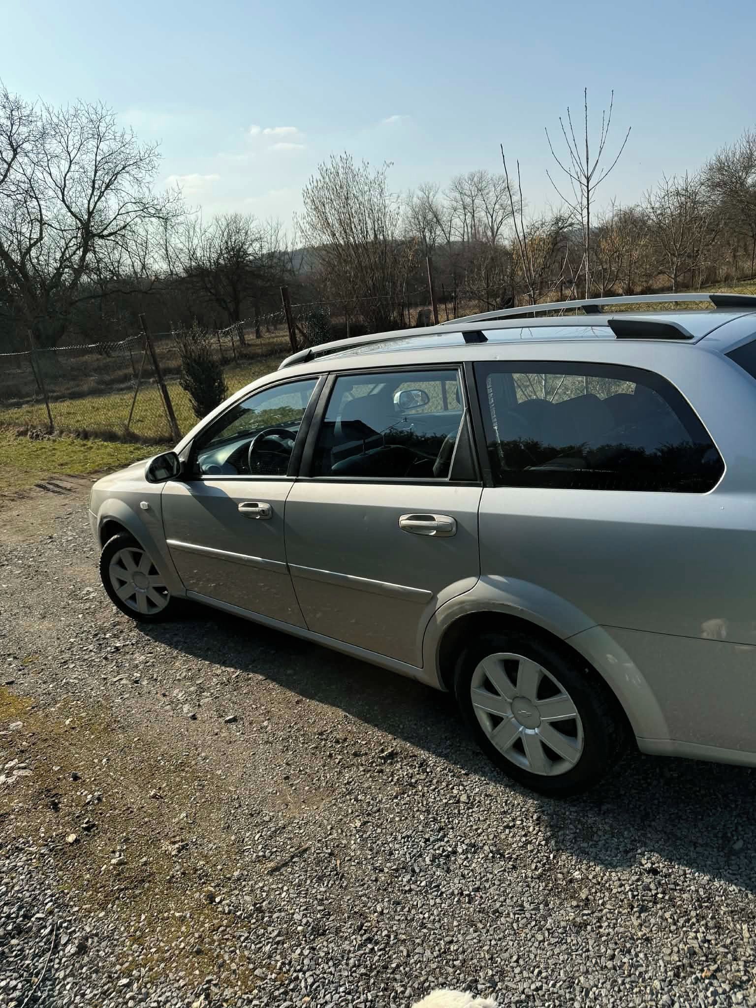 Chevrolet Lacetti - fotka 2