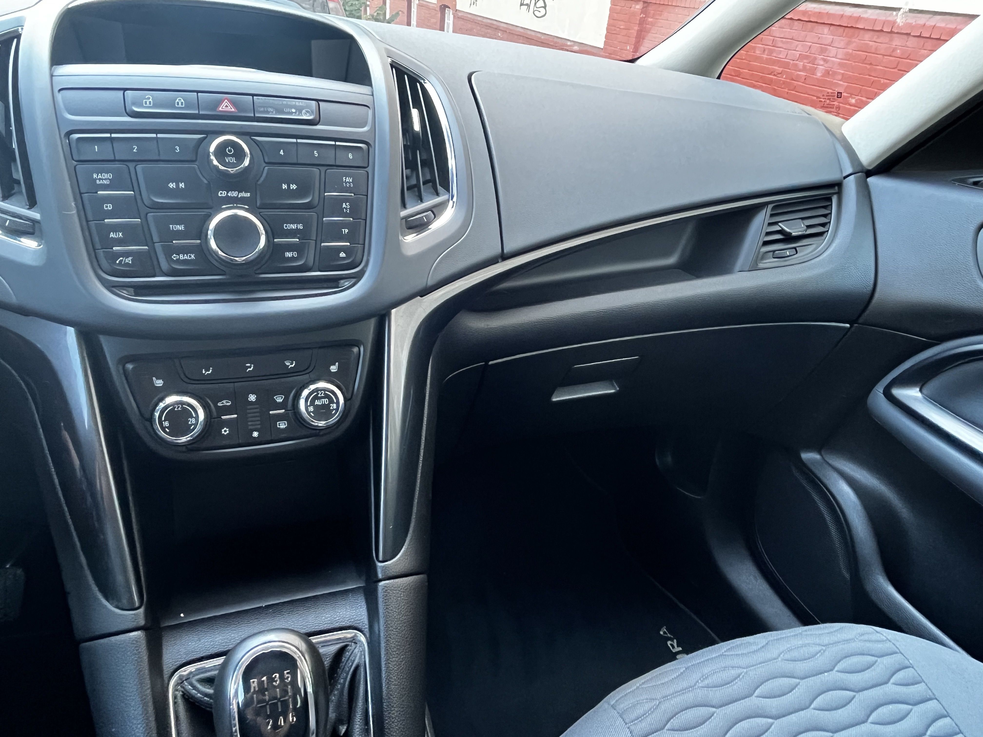 Opel Zafira, Opel Zafira C 2.0 CDTI, 121 kW - fotka 5