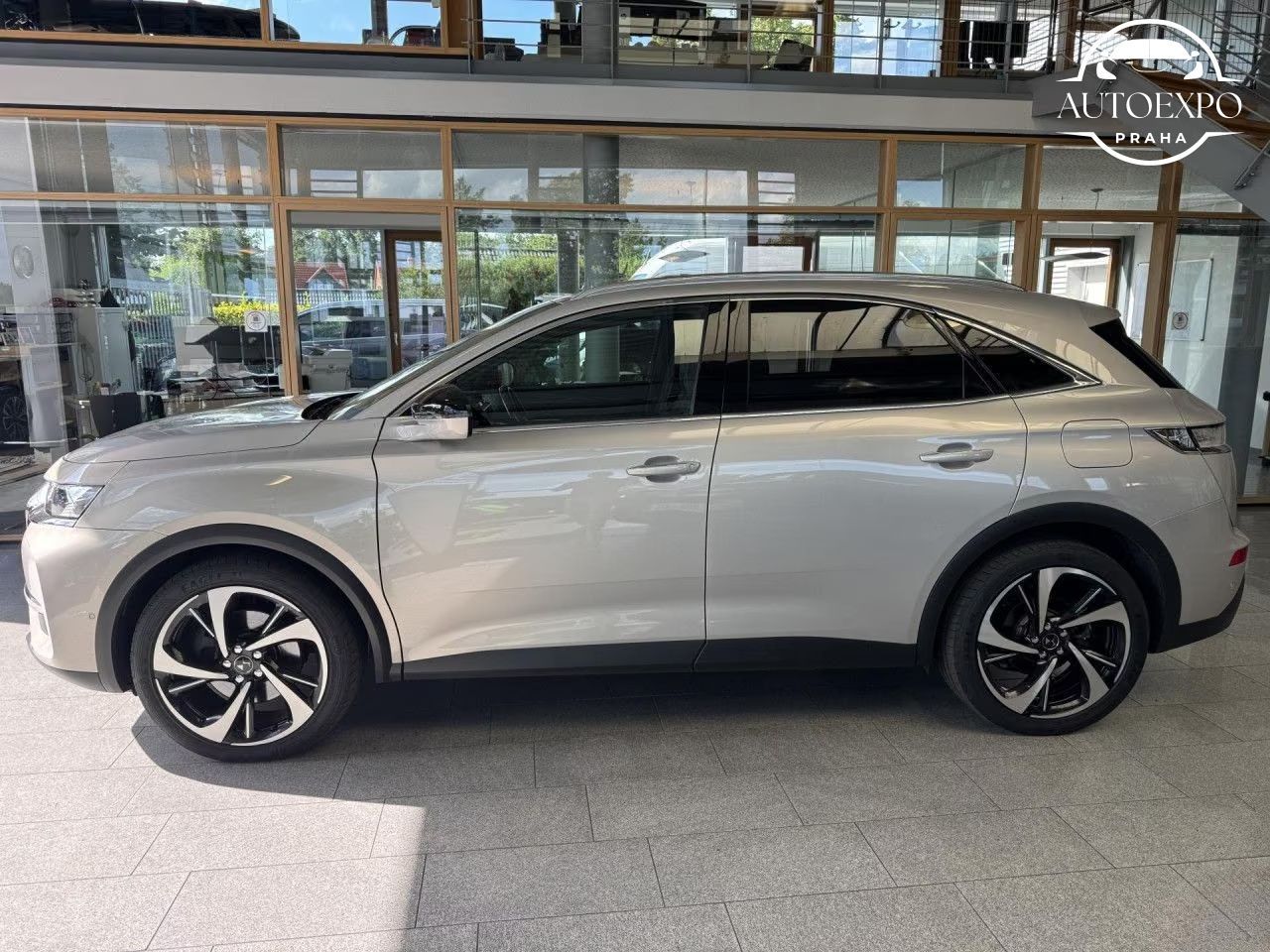 DS 7 Crossback, E-TENSE 225 RIVOLI - fotka 4