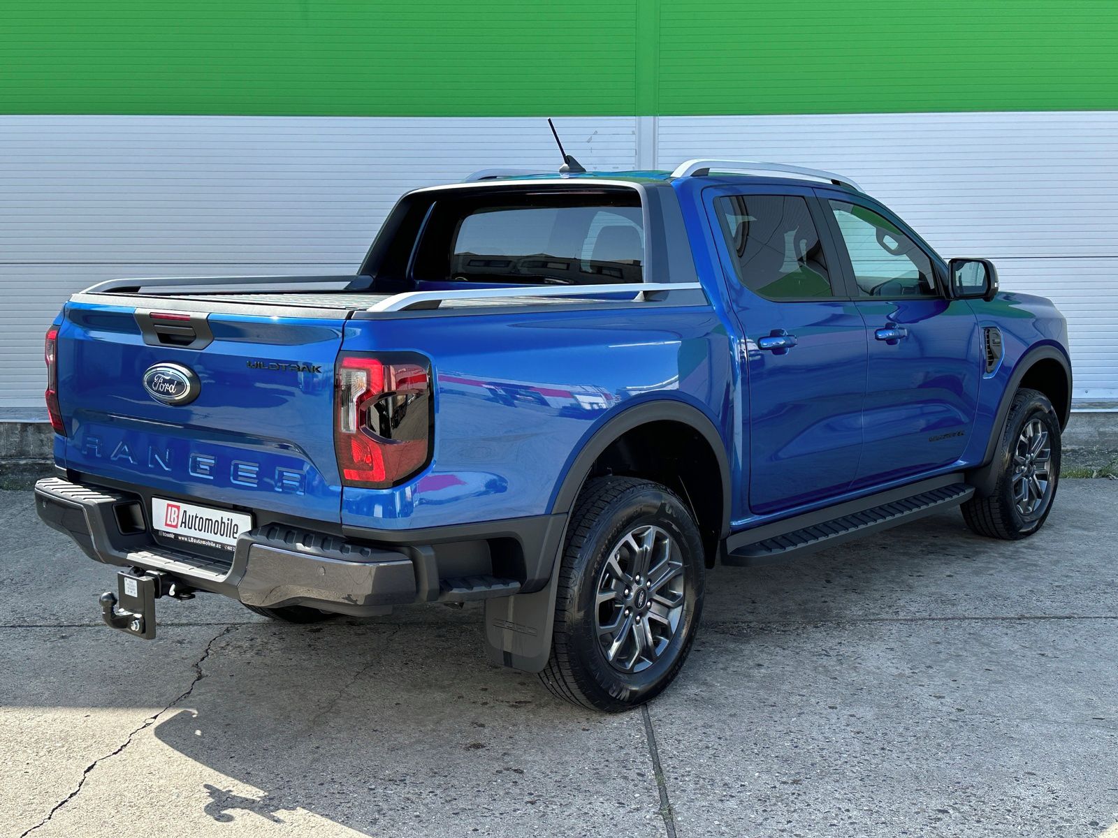 Ford Ranger, 2.0EB 4x4 Wildtrak NAVI TAŽNÉ - fotka 4