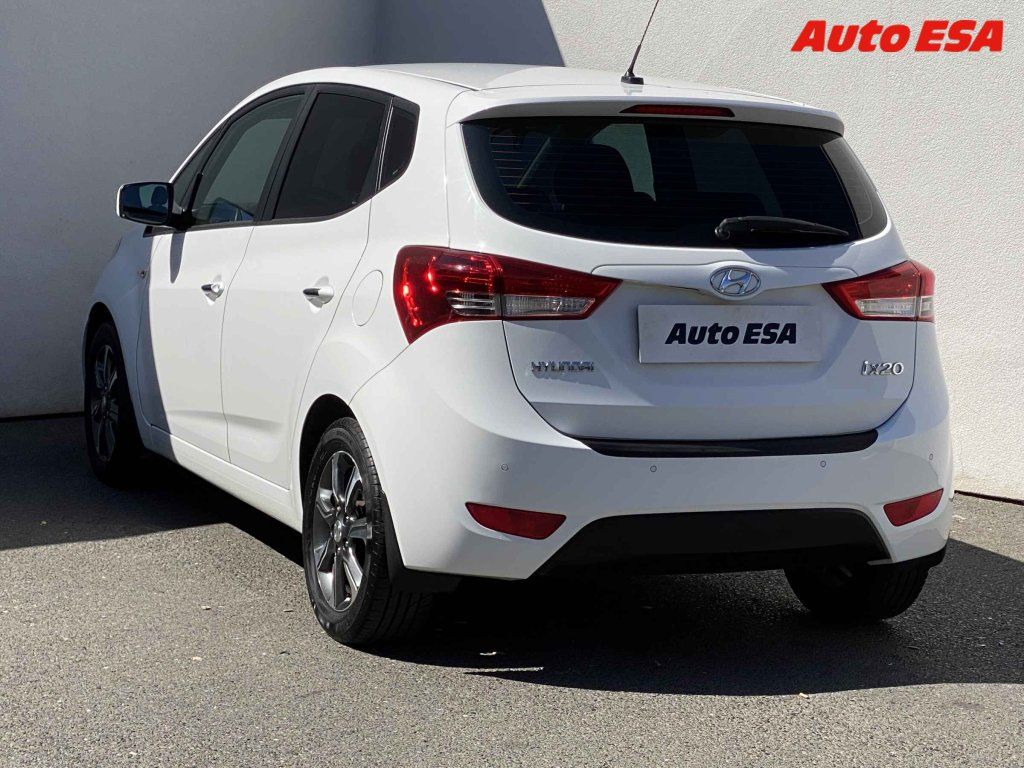 Hyundai ix20, 1.6GDI - fotka 6