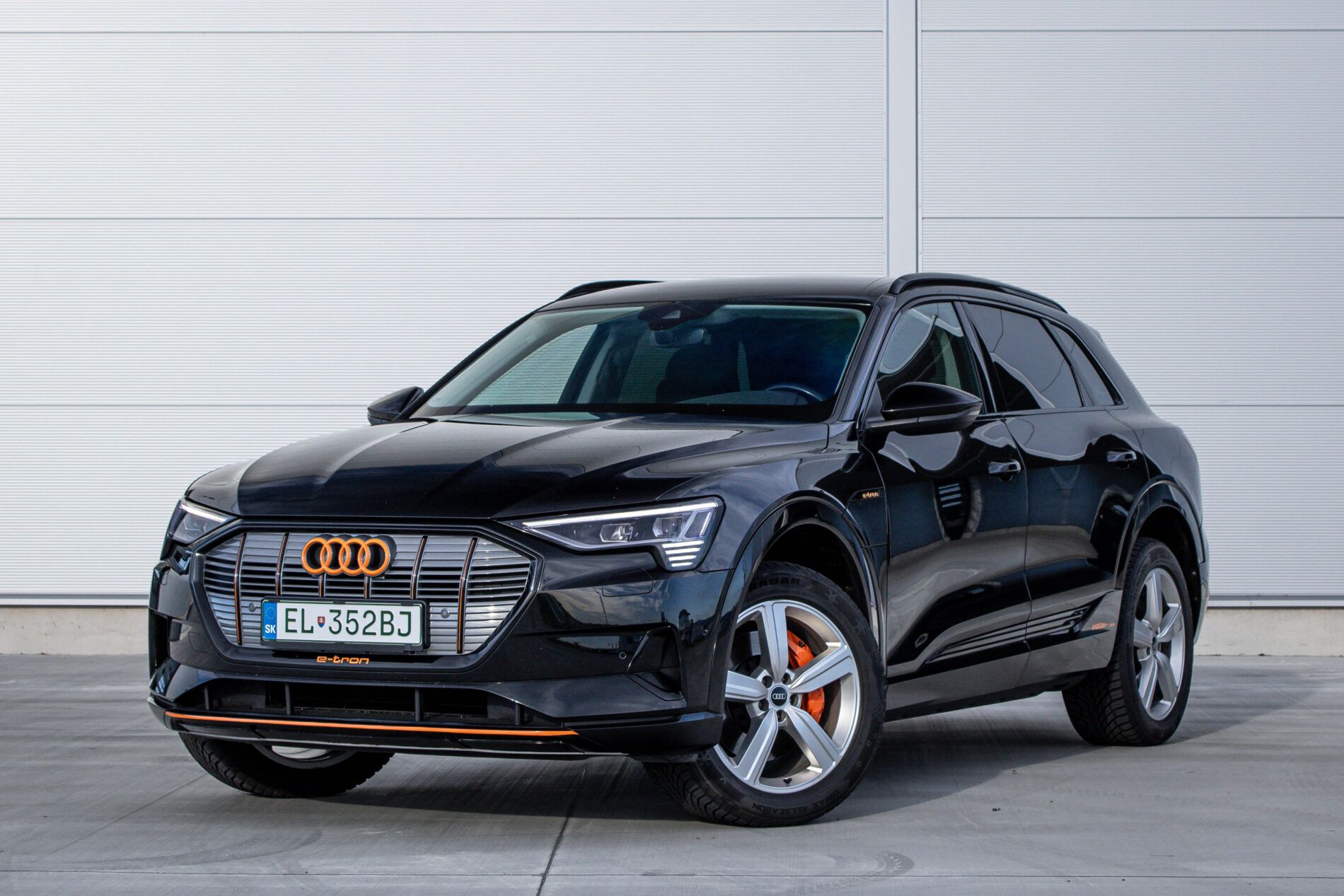 Audi e-tron