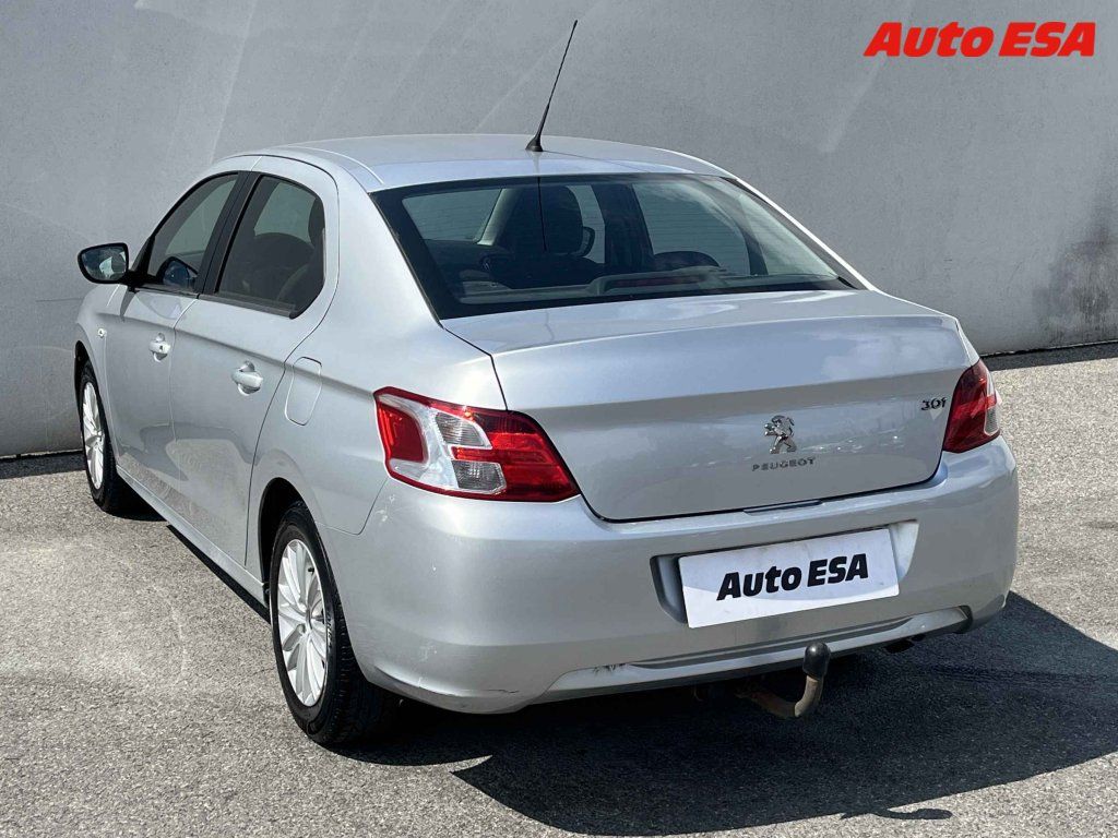 Peugeot 301, 1.2PT - fotka 6