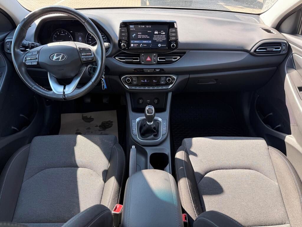 Hyundai i30, Smart 1.5 CVVT 81 kW - fotka 4