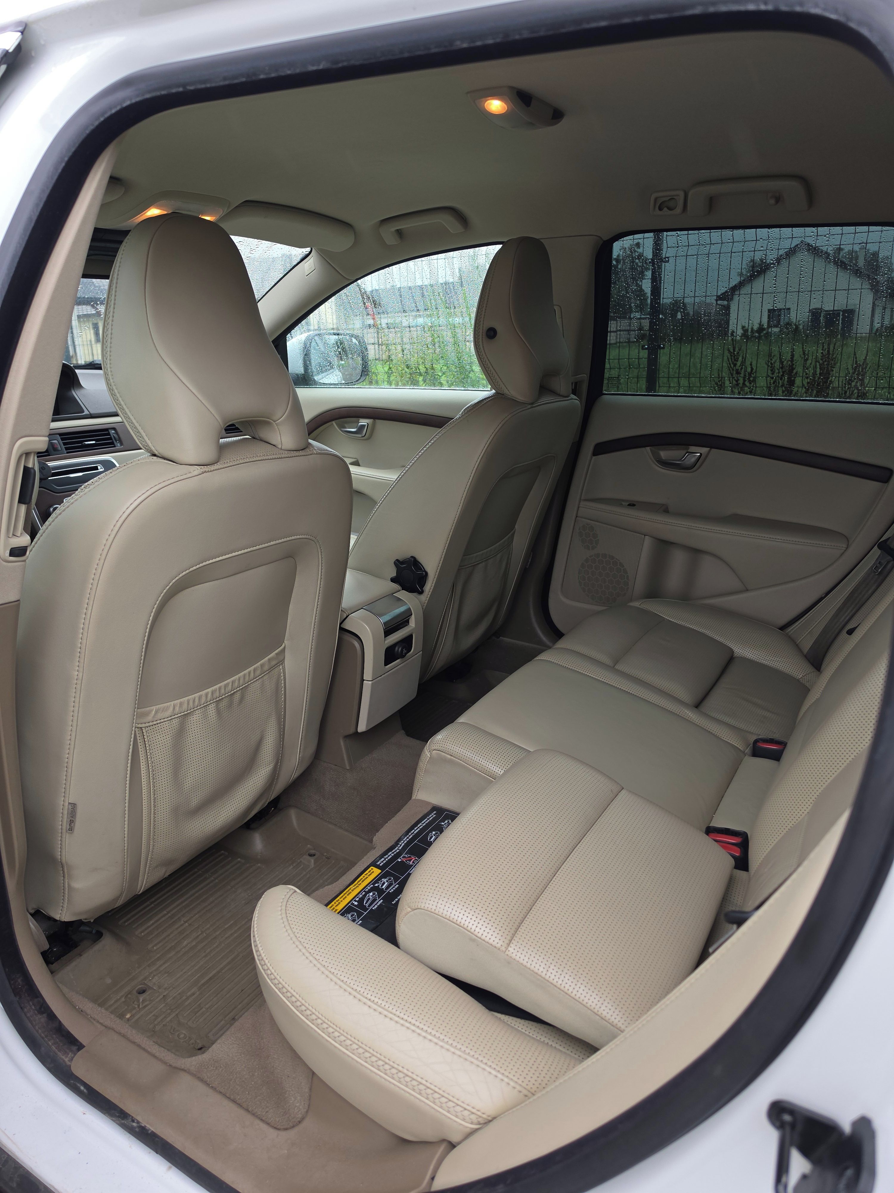 Volvo XC70, D5, Polestar, Summum, tažné - fotka 5
