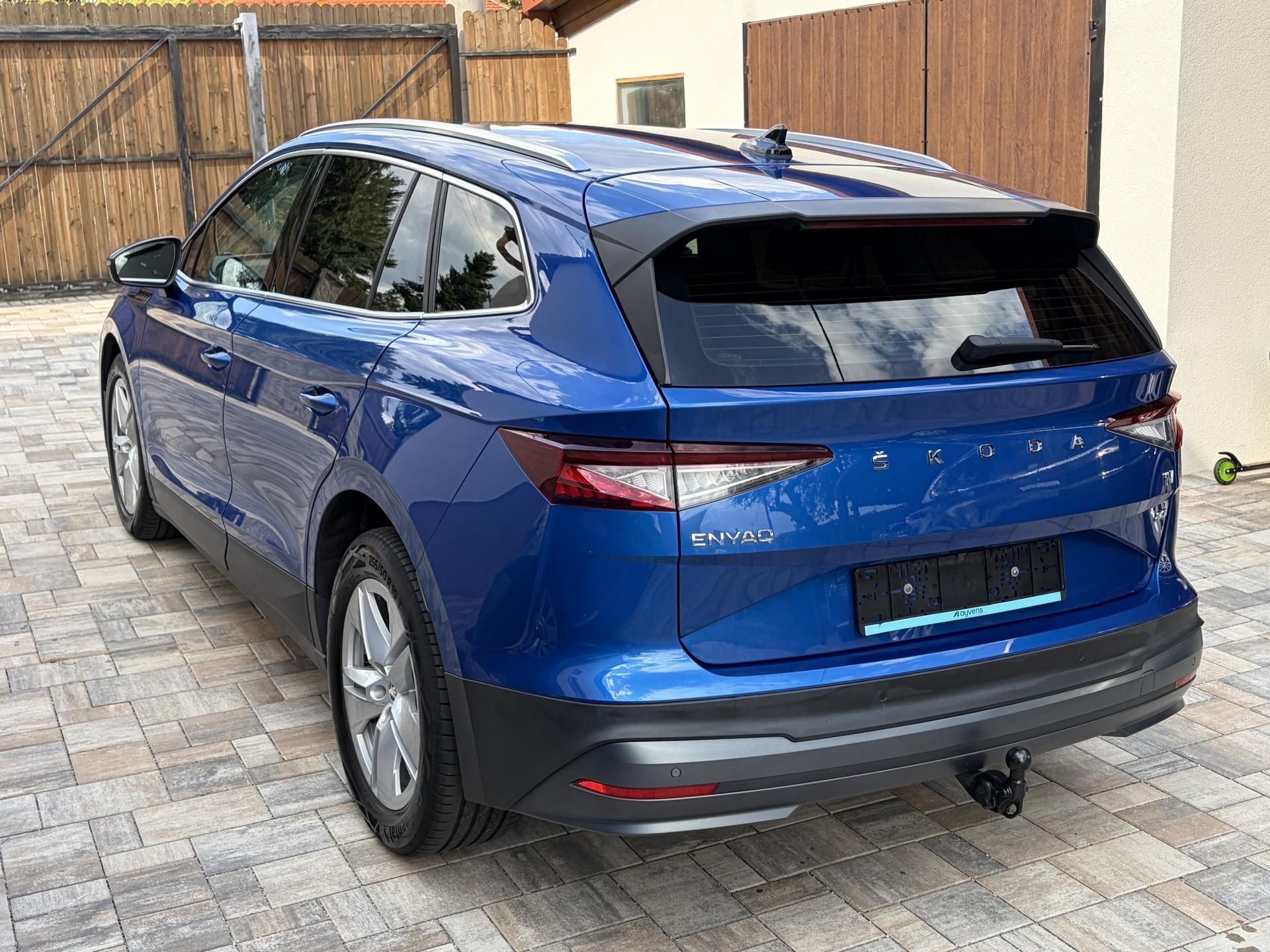 Škoda Enyaq, 80, 150kw, SOH 93%, tažné - fotka 2