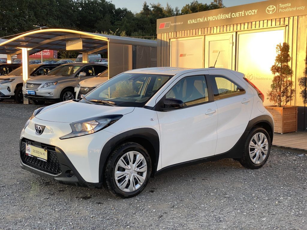 Toyota Aygo, 1.0i, ČR, Comfort, automat,DPH - fotka 4