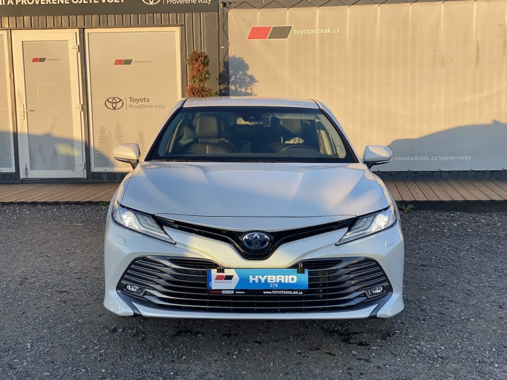 Toyota Camry, 2.5HSD, ČR, Executive VIP, JBL - fotka 3