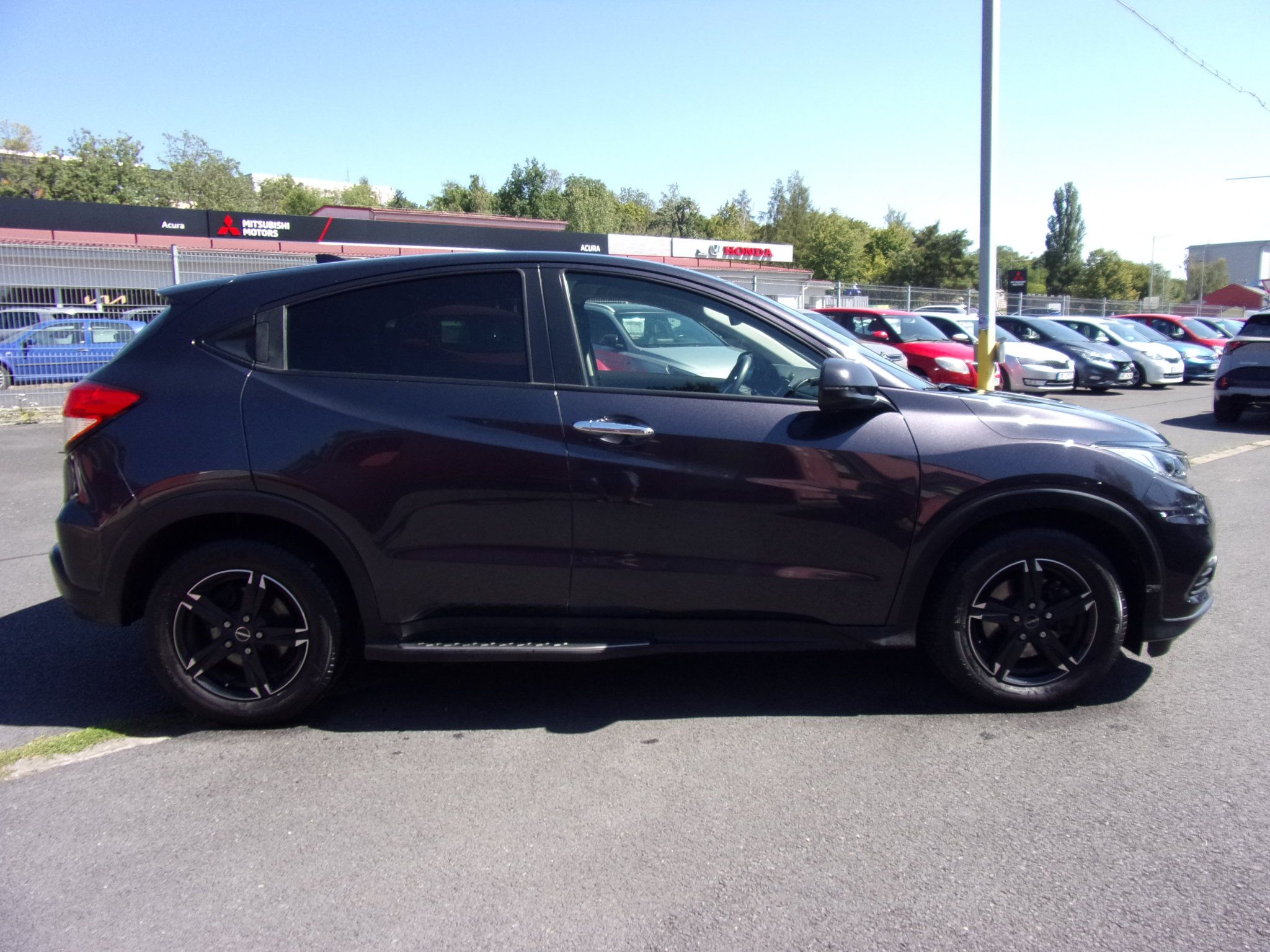 Honda HR-V, 1,5 i-VTEC Comfort 1maj. - fotka 2