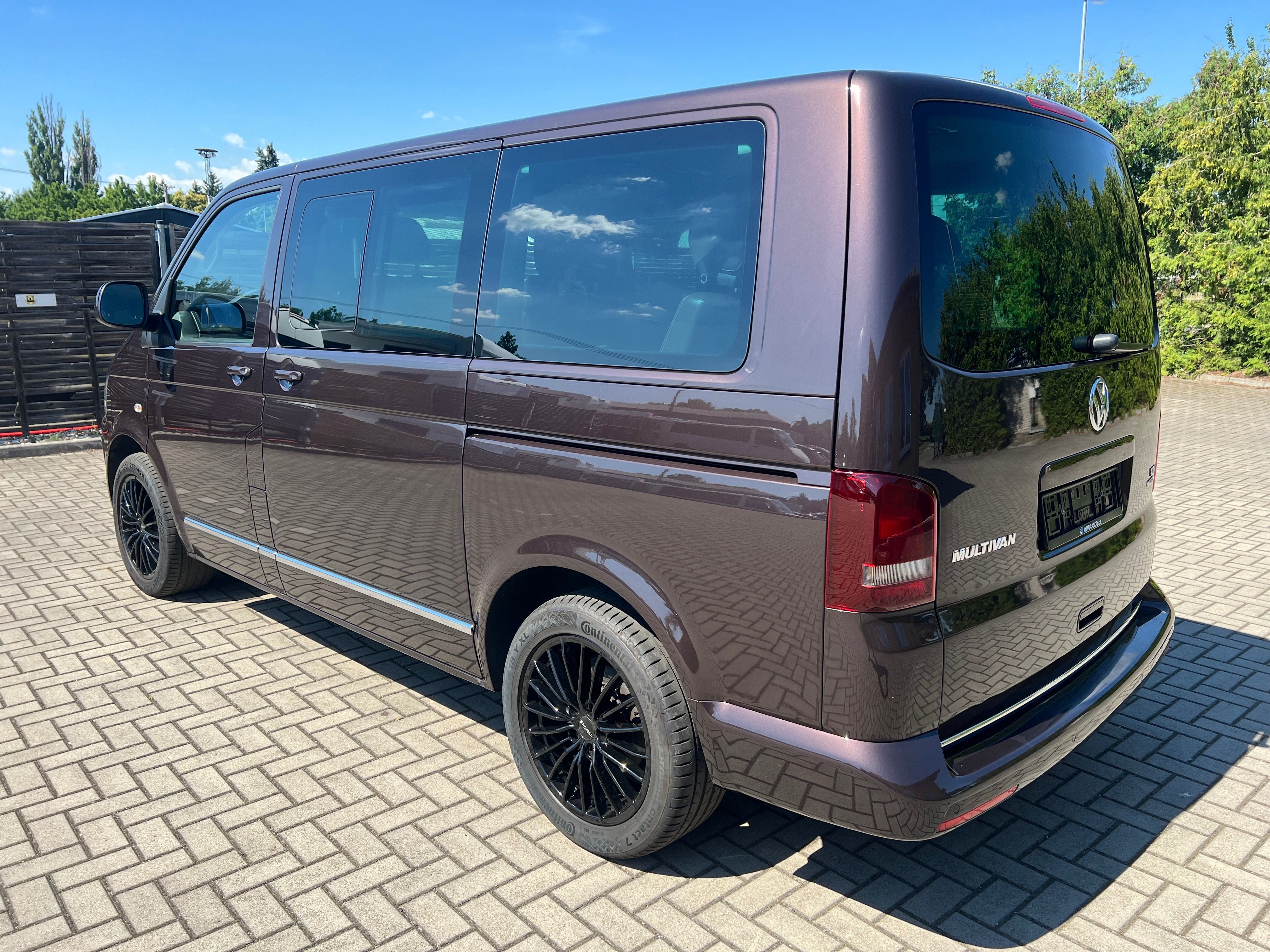 Volkswagen Multivan, Highline 2.0TDI 103kW DSG DVD - fotka 3
