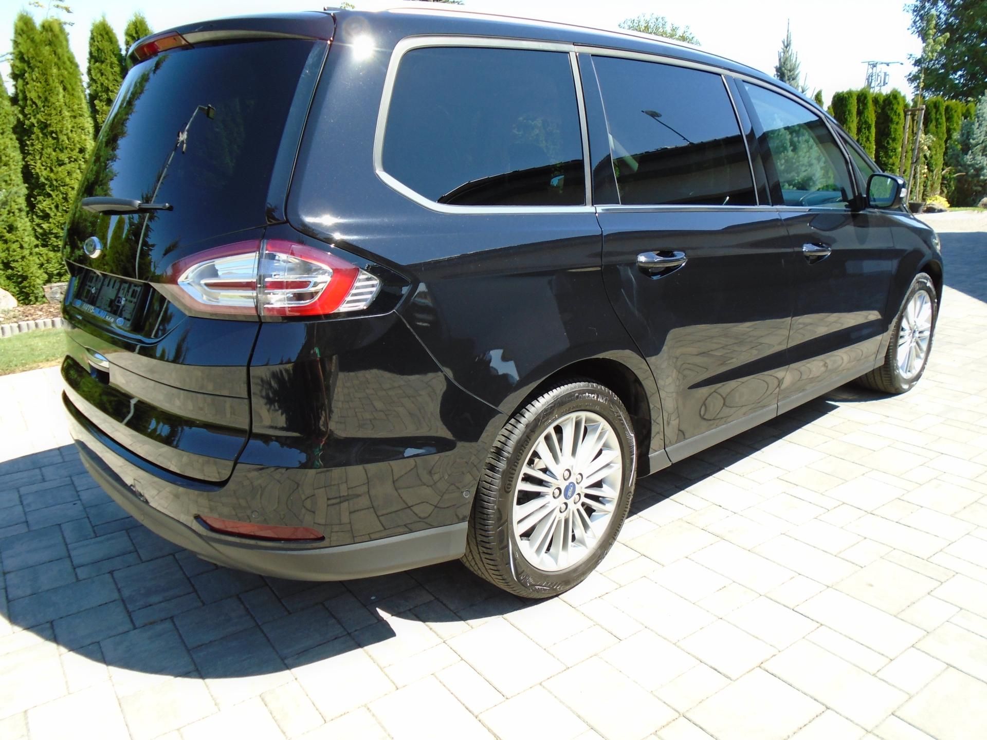 Ford Galaxy, 2.0EcoBlue 140kW 8AT Vignale - fotka 3