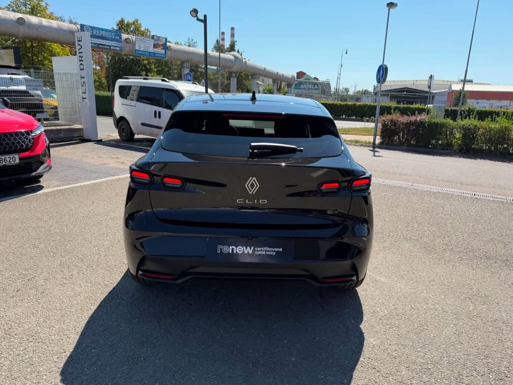 Renault Clio, techno full hybrid E-Tech 160 - fotka 6