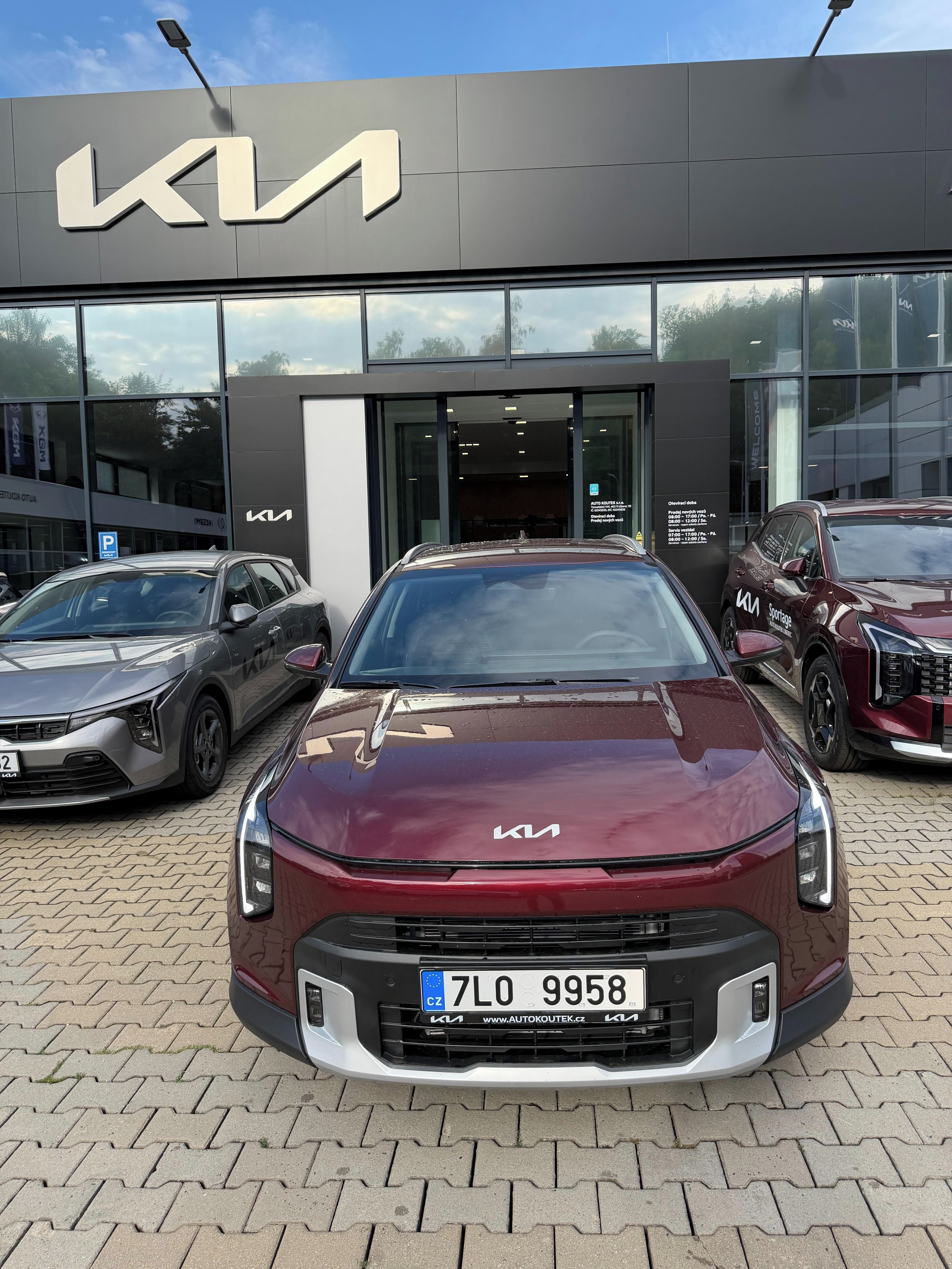Kia XCee´d, 1,0TGDI EXCLUSIVE+WINTER - fotka 2