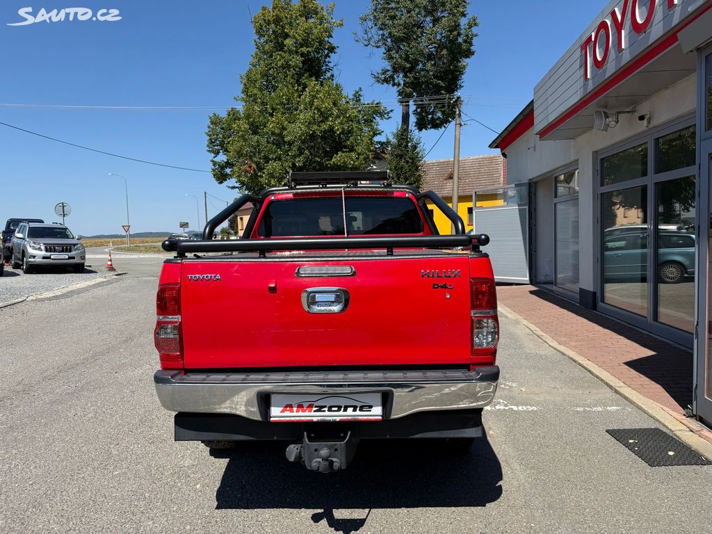 Toyota Hilux, fotka 6