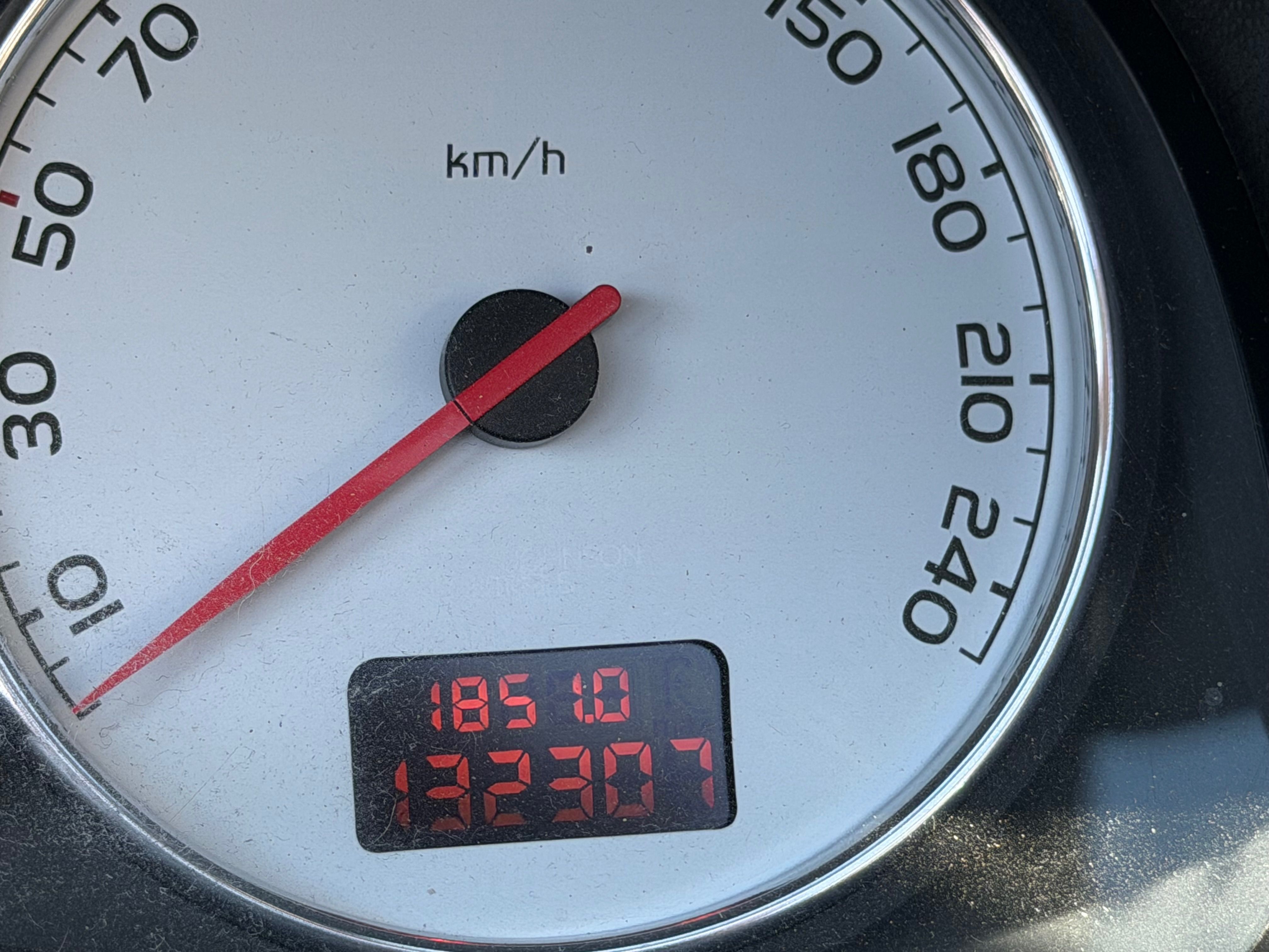 Peugeot 307, CC 2,0 100 kW BA/LPG - fotka 5
