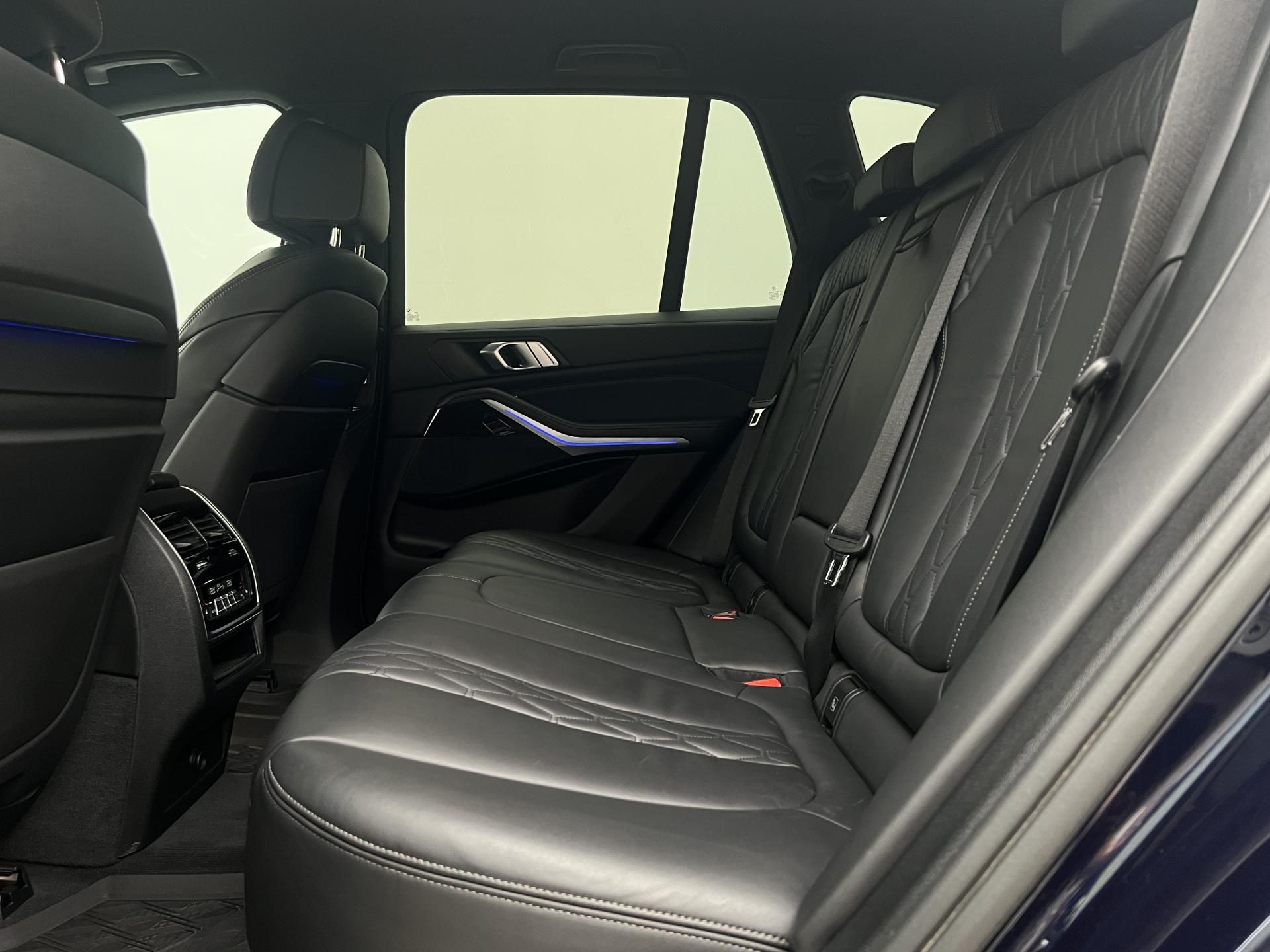 BMW X5, XDrive 30d M-Paket AUT - fotka 6