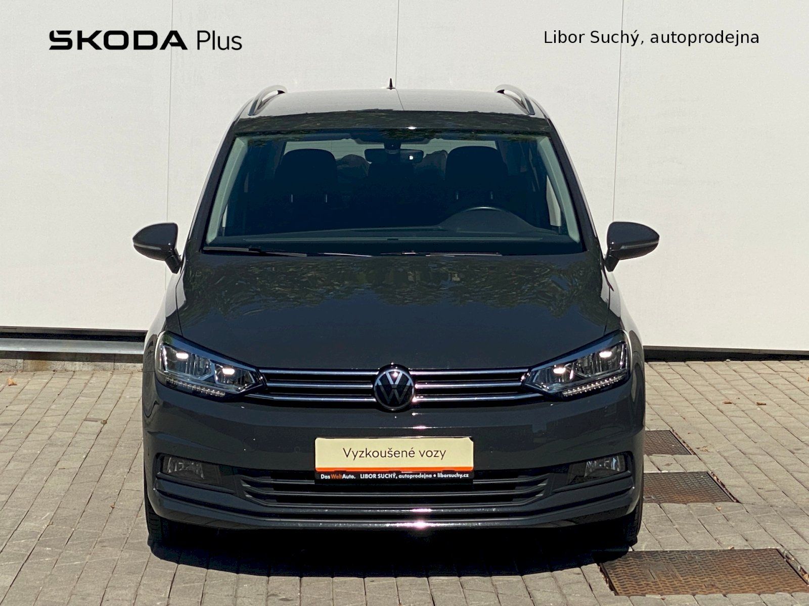 Volkswagen Touran, Comfortline 2.0 TDI 110 kW DSG - fotka 4
