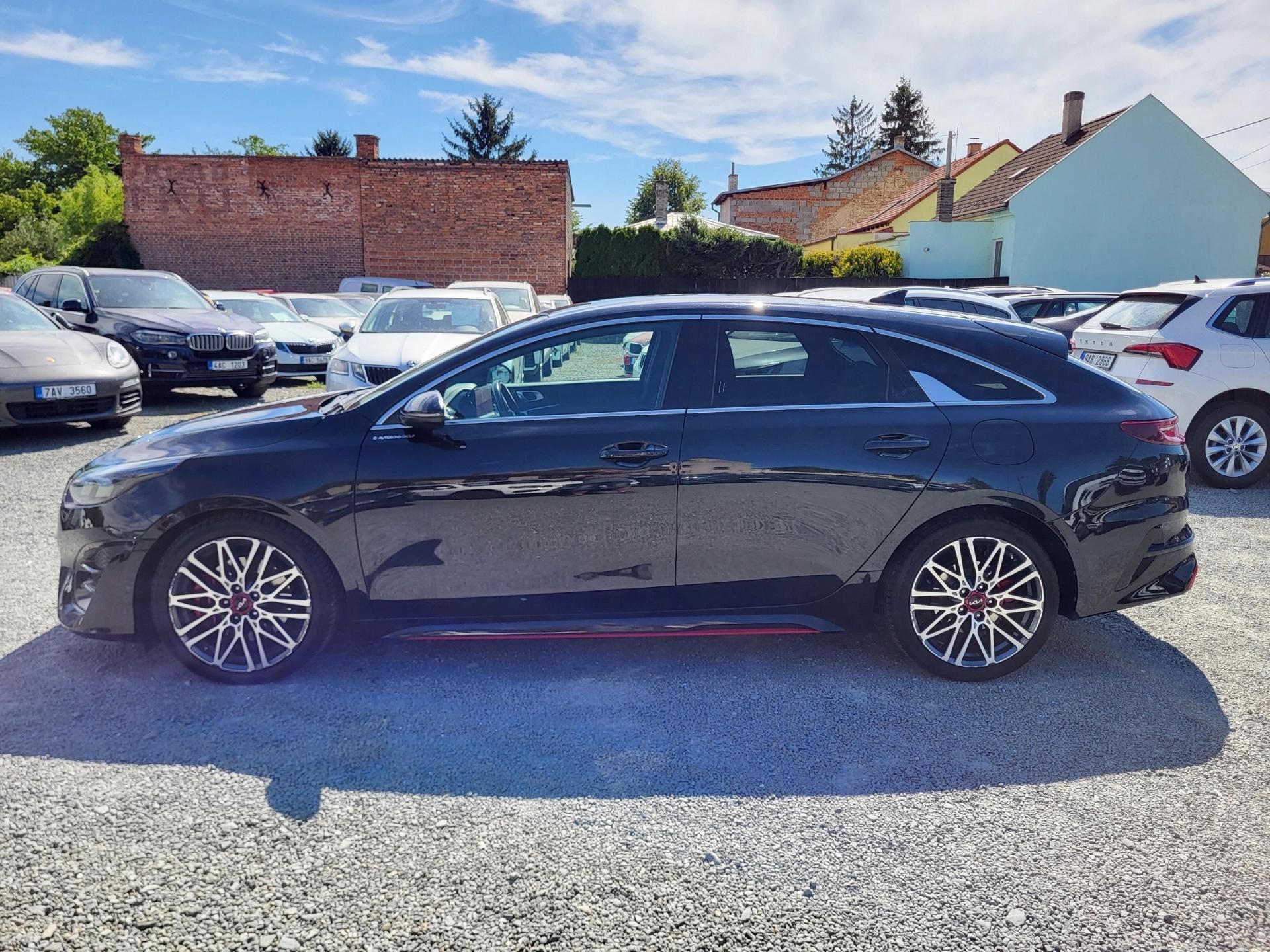 Kia ProCeed, 1.6 T-GDI GPF 150kW GT DCT *ČR - fotka 2