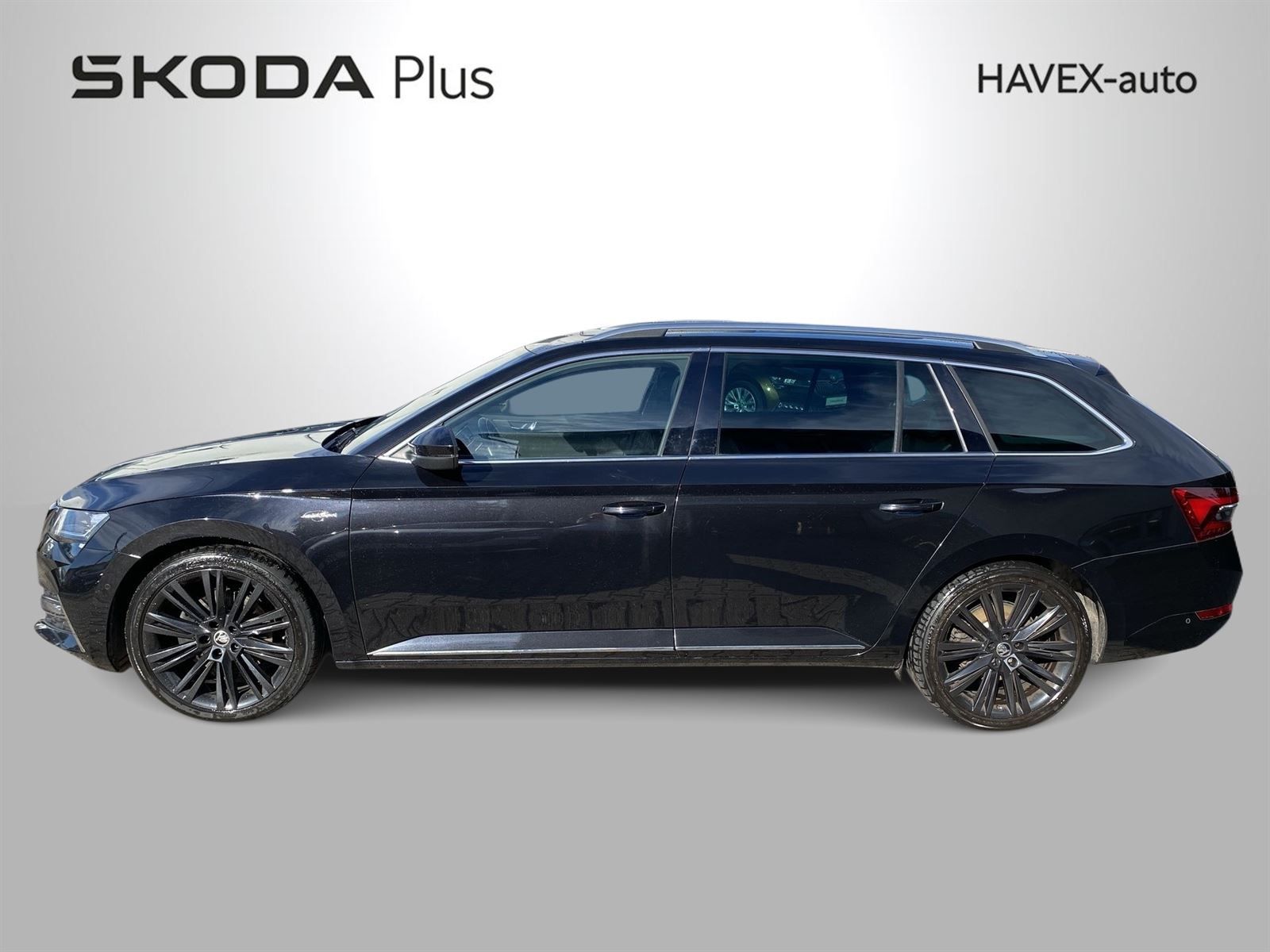 Škoda Superb, Combi 2.0 TDI 4x4 DSG L&K - fotka 3