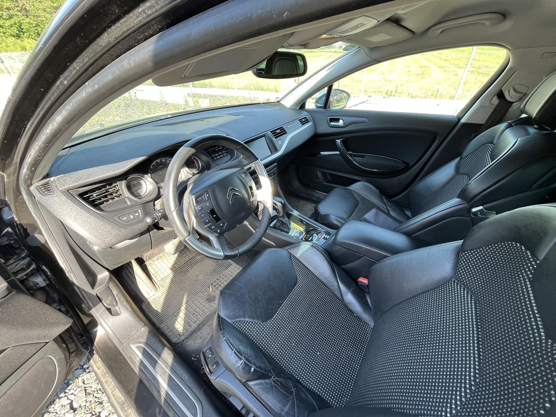 Citroën C5, 2.2HDi 150kw AT Exclusive - fotka 5