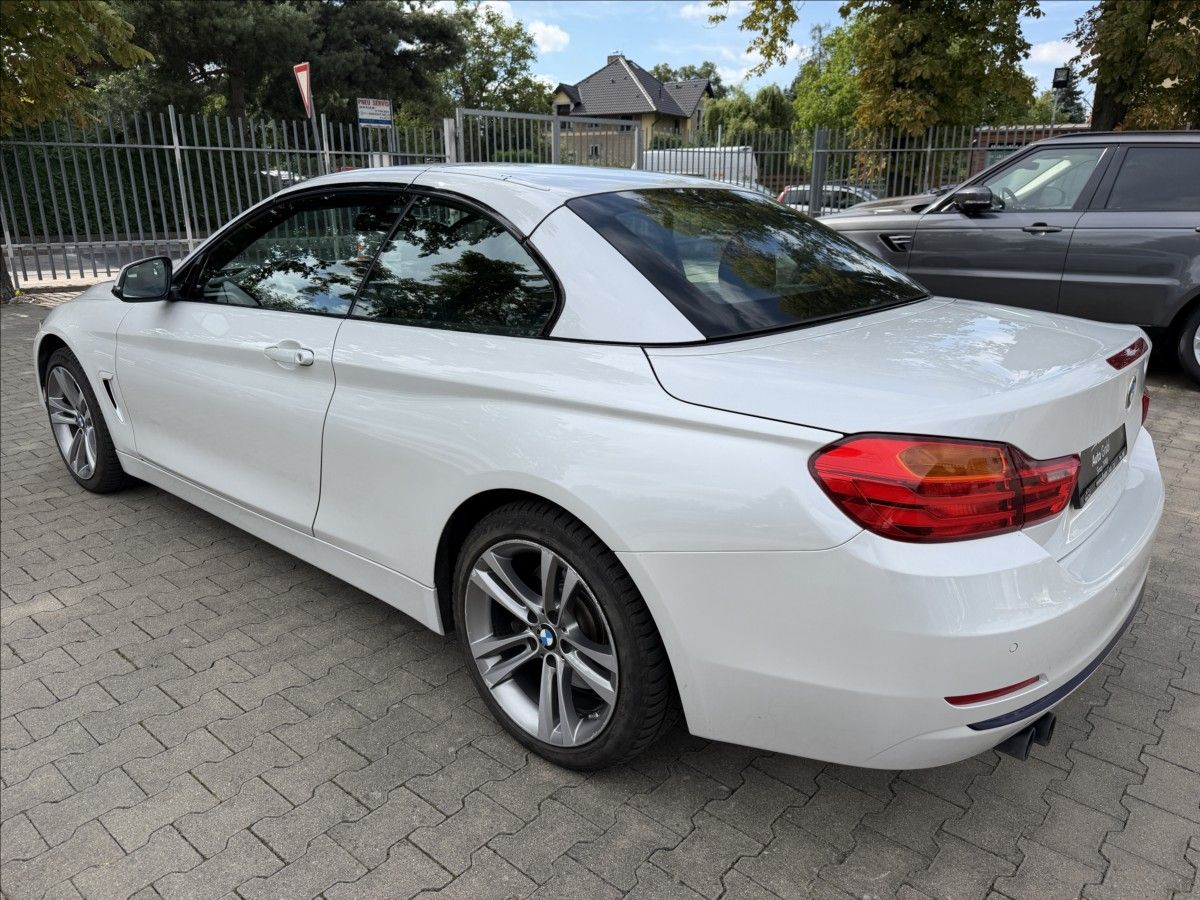 BMW Řada 4, 3,0   435d Xdrive Cabrio 1.maj - fotka 5