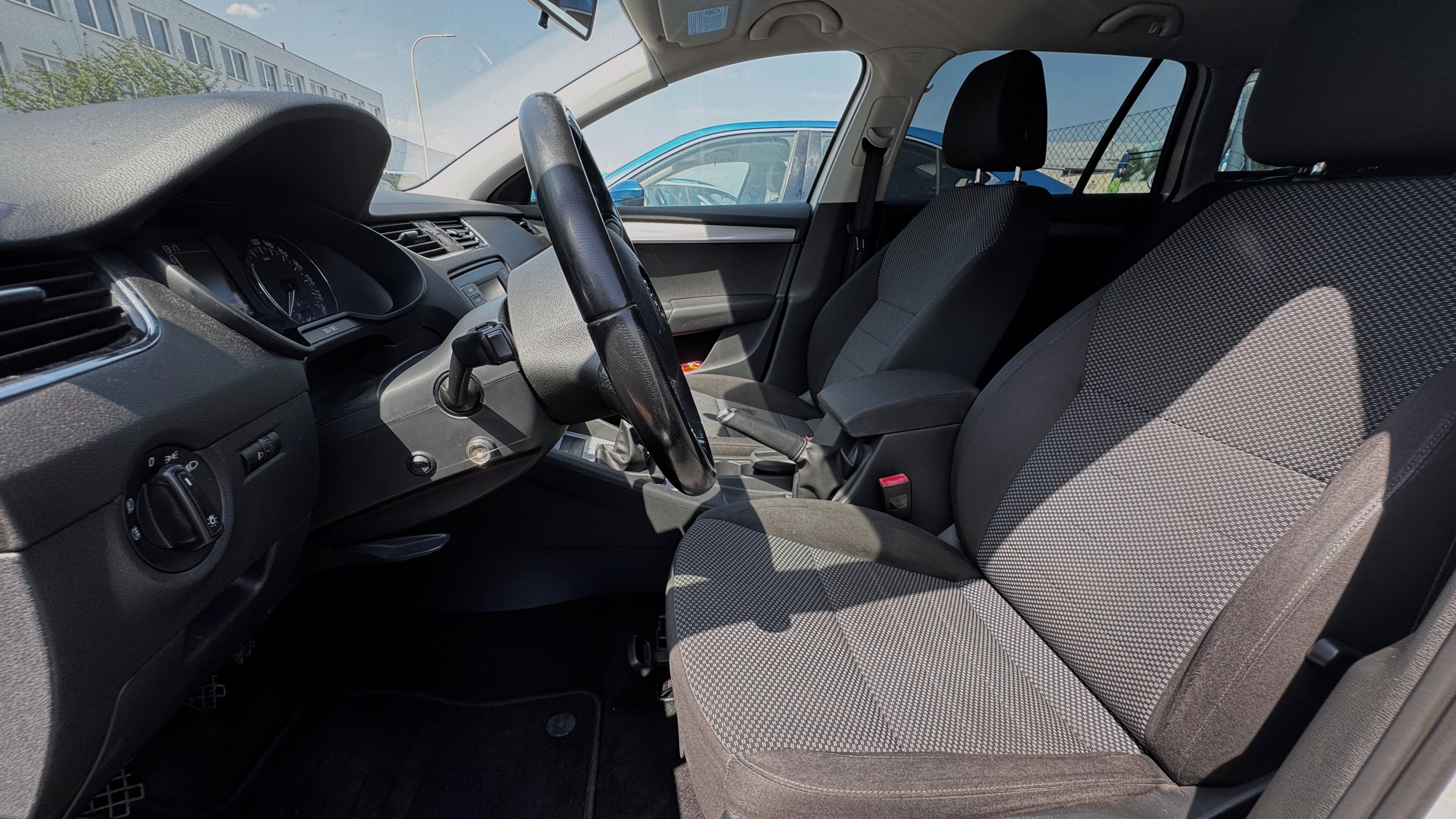 Škoda Octavia, 1.6 TDI, ROZVODY - fotka 3