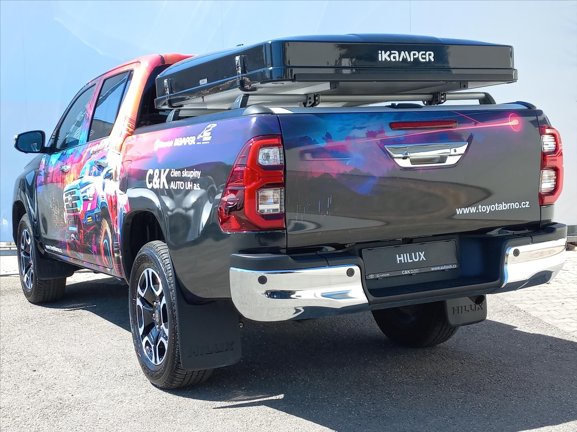 Toyota Hilux, 2,8 Diesel 4x4 204k A/T  Doubl - fotka 3