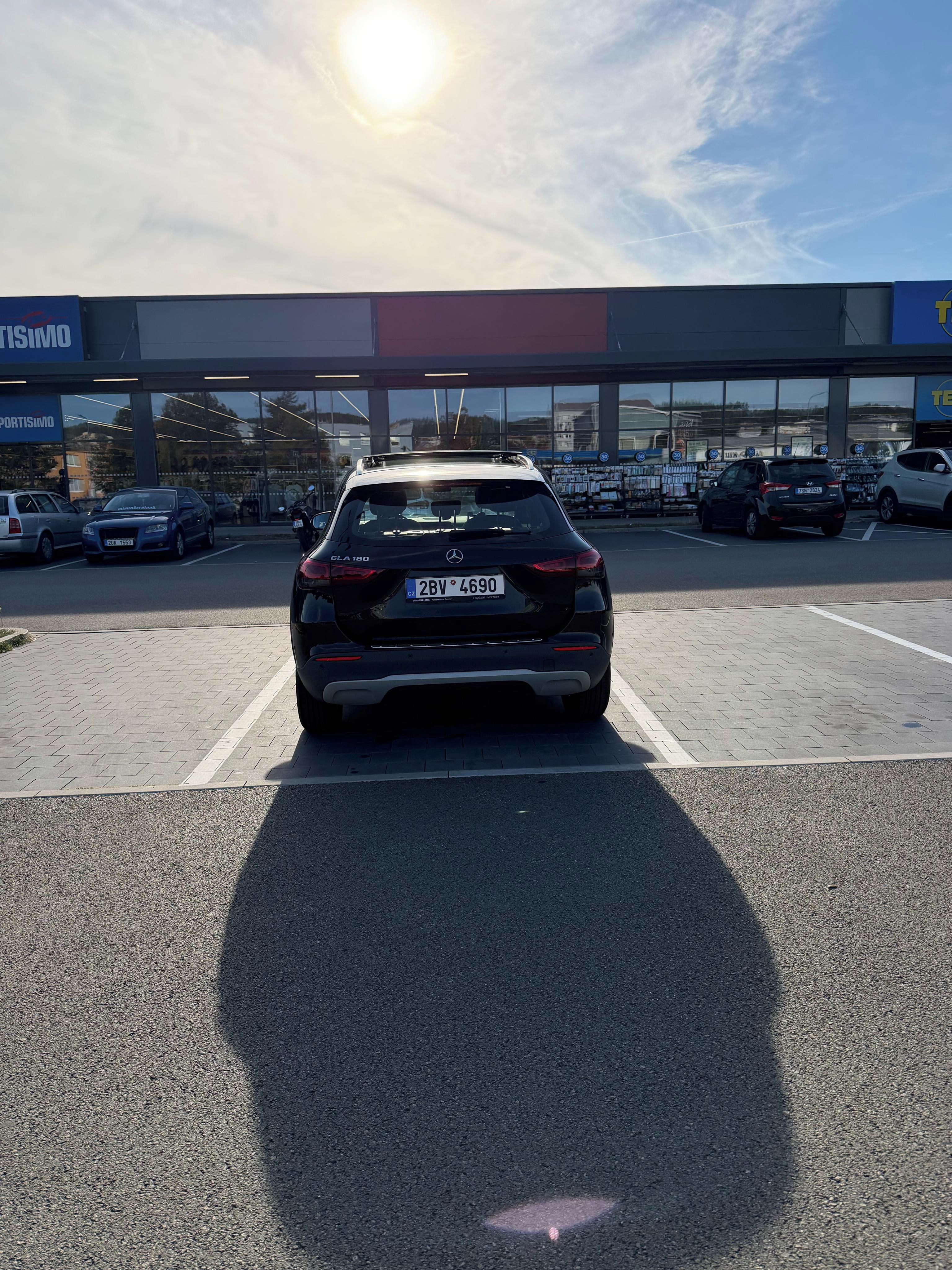 Mercedes-Benz GLA, Line Style - fotka 2