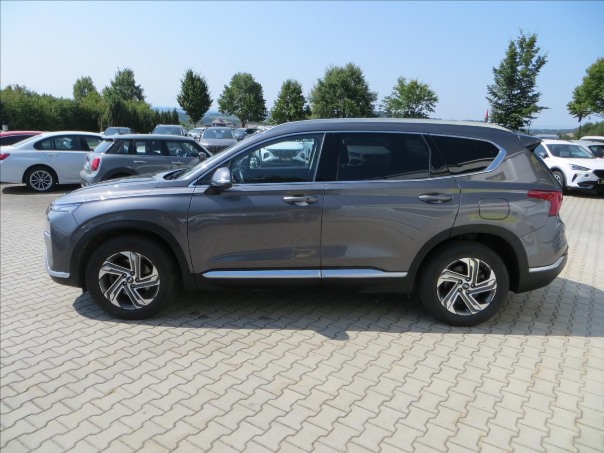 Hyundai Santa Fe, 2,2 CRDi 142kW AUT Smart ČR - fotka 4