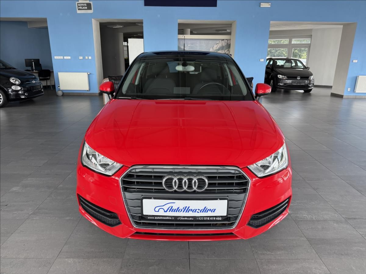 Audi A1, 1,0   TFSI SPORTBACK ULTRA - fotka 2