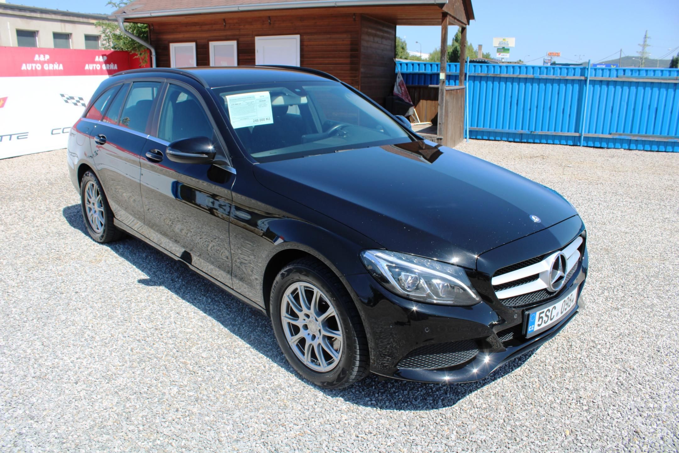 Mercedes-Benz Třídy C, C220CDI NAVI LED TEMPOMAT ALU